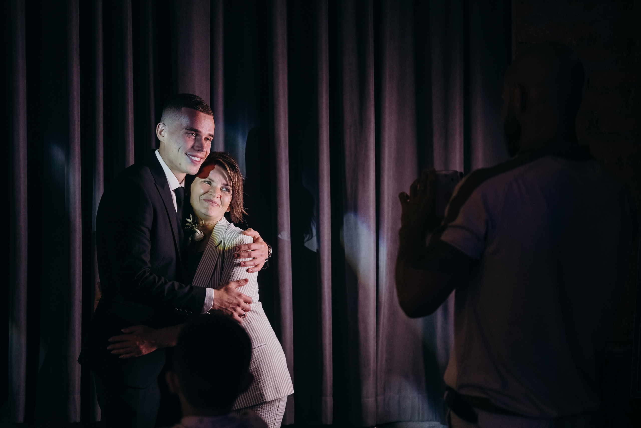 Счастье рядом. Свадебный фотограф-видеограф в Красноярске Евгений Константинопольский