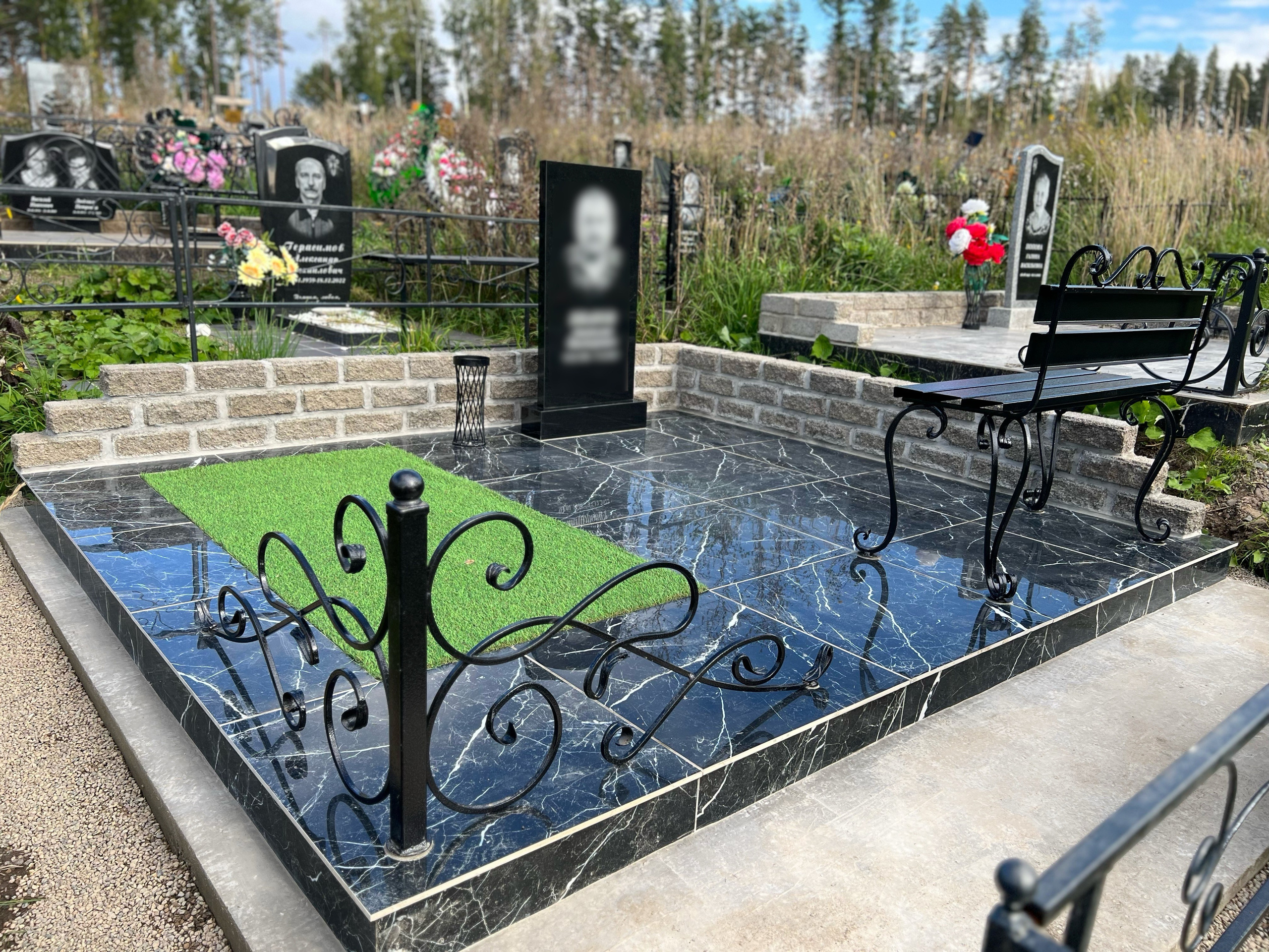 Благоустройство (наши работы). ГРАНИТ26 Ритуальные услуги Железногорск. Благоустройство могил, продажа памятников