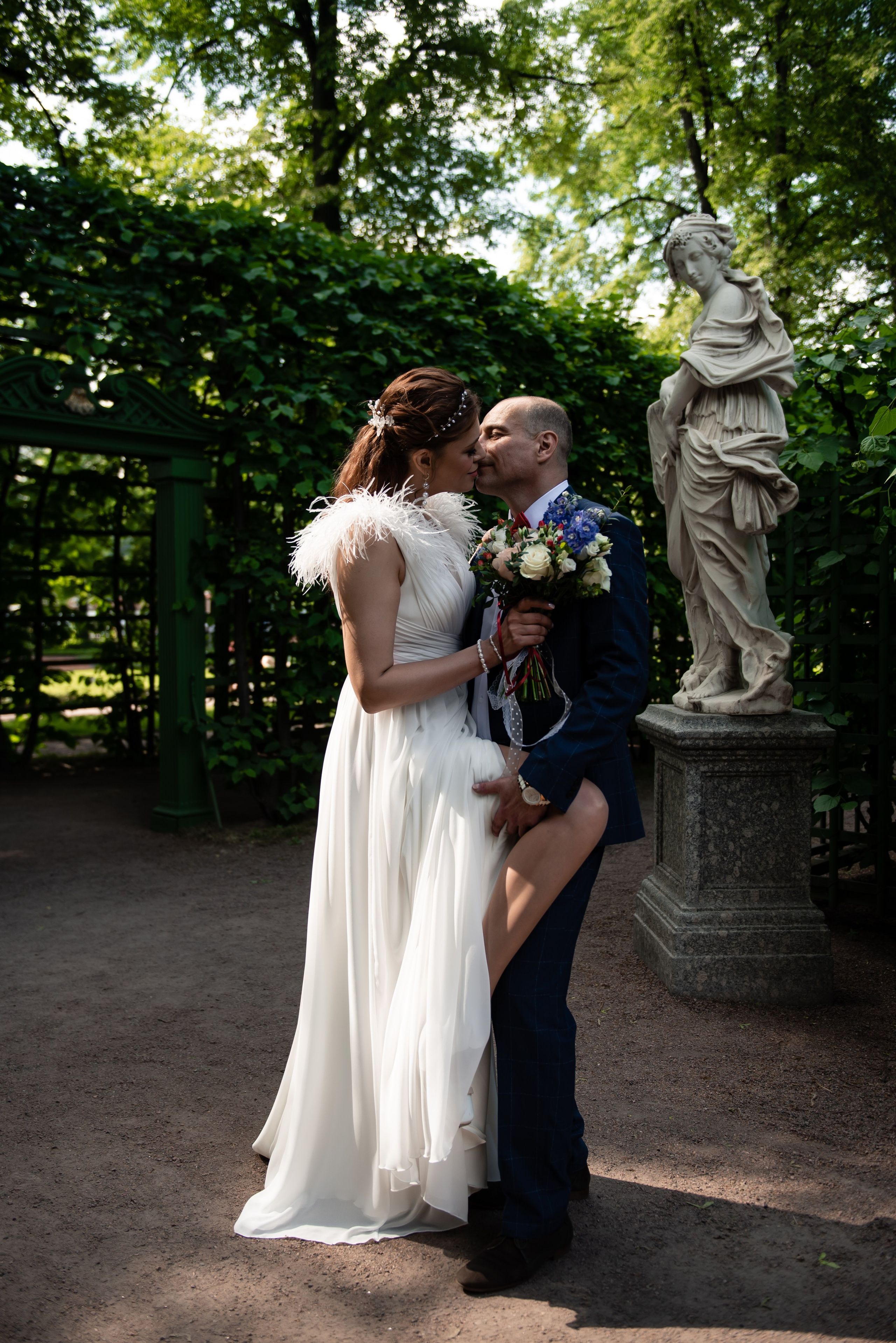 Свадебный день в Петербурге. Анастасия Петрович фотограф, фотокорреспондент в Москве и Санкт-Петербурге. Фотосъёмка репортажа, мероприятия, корпоративная съёмка, контент
