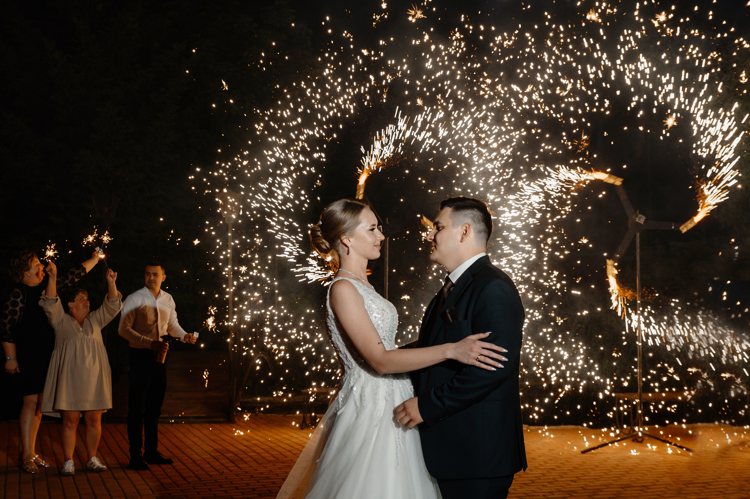 Фотограф на свадьбу в Тольятти 