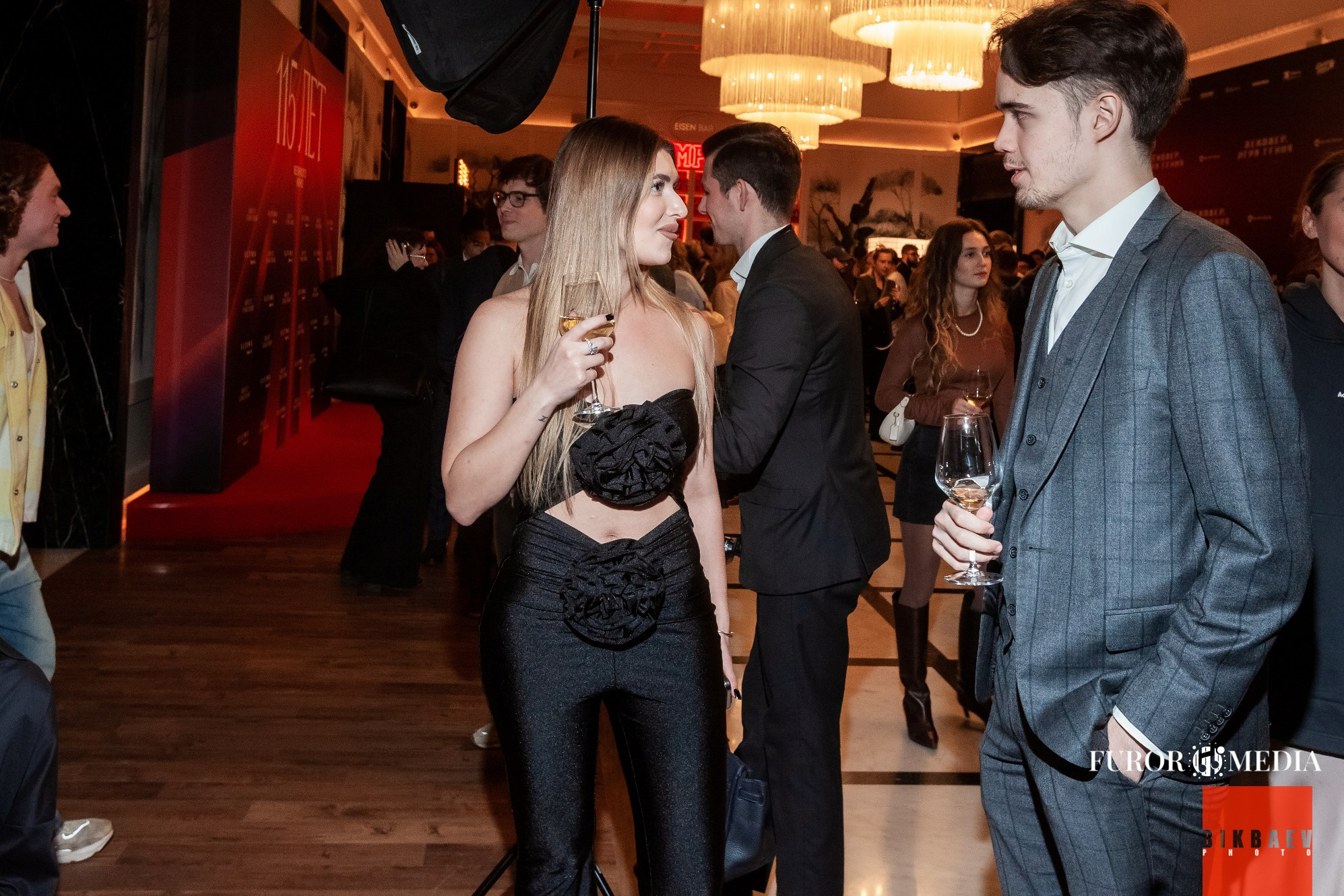 Премьера китайского триллера-головоломки «Декодер. Игра гения». Главная