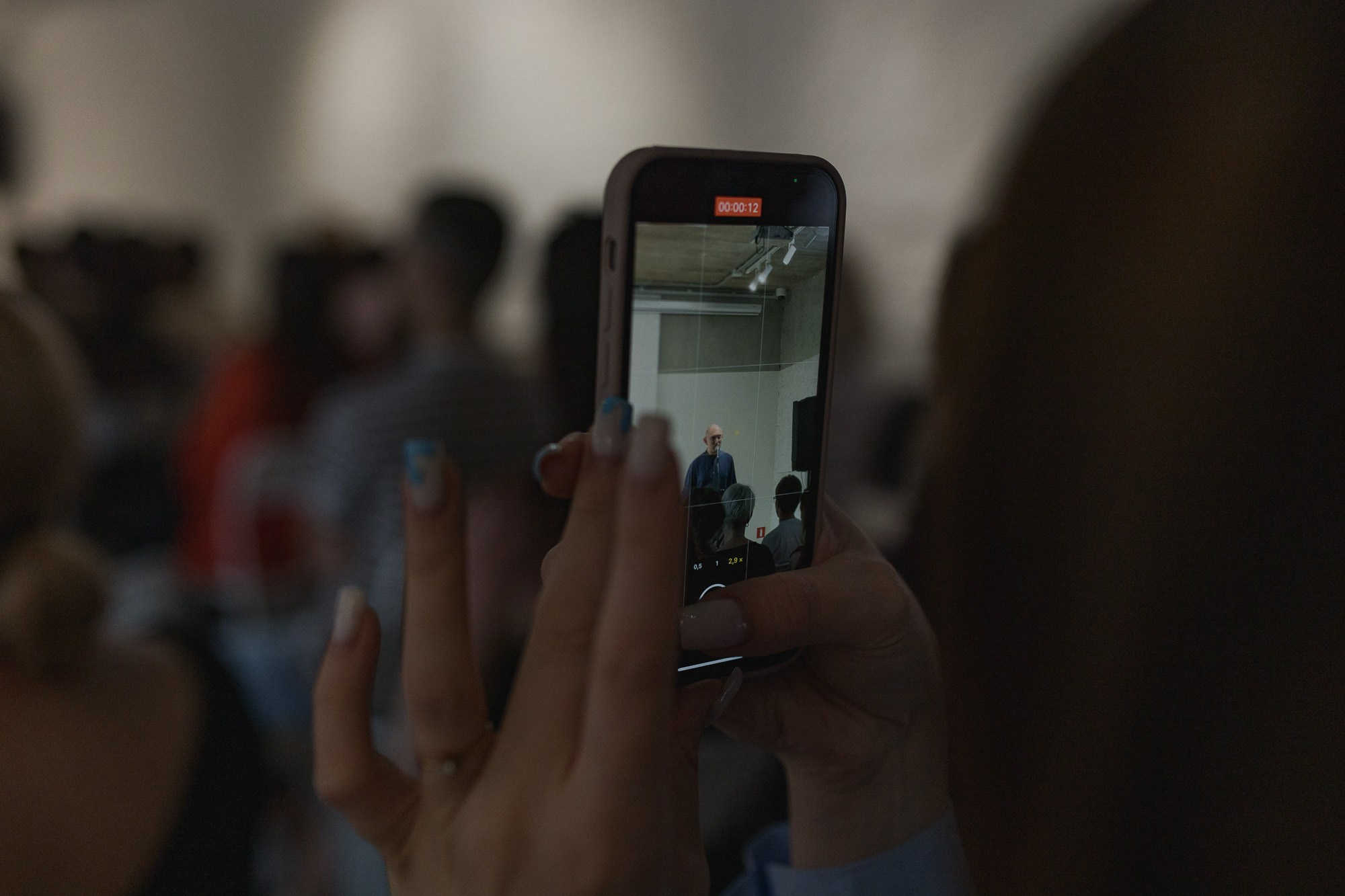 Равновесие с погрешностью. Фотограф городских и семейных событий Артем Карпухин