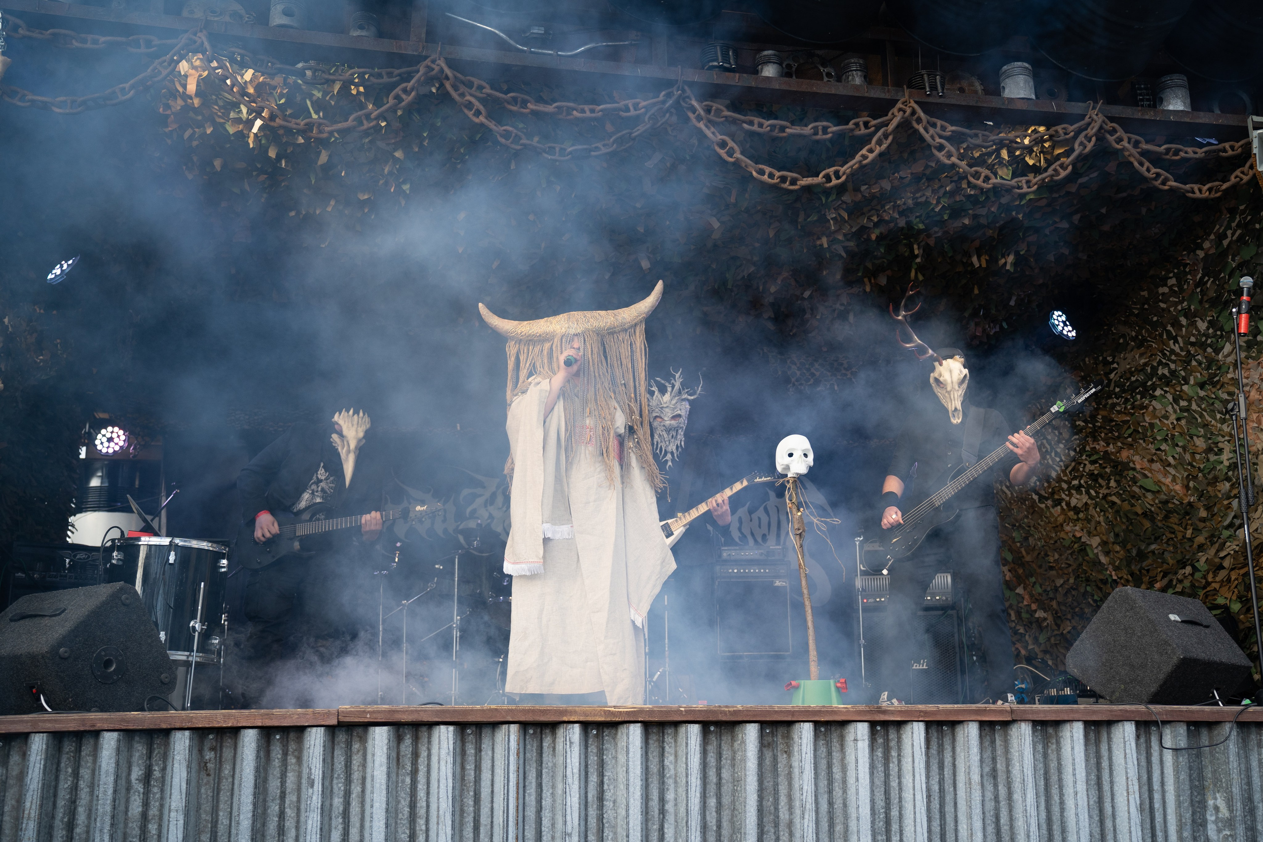 Фестиваль «ПОСРЕДИ КЛАДБИЩ И БОЛОТ»|Архангельск. Концертный и репортажный фотограф в Санкт-Петербурге Слава Пахомов