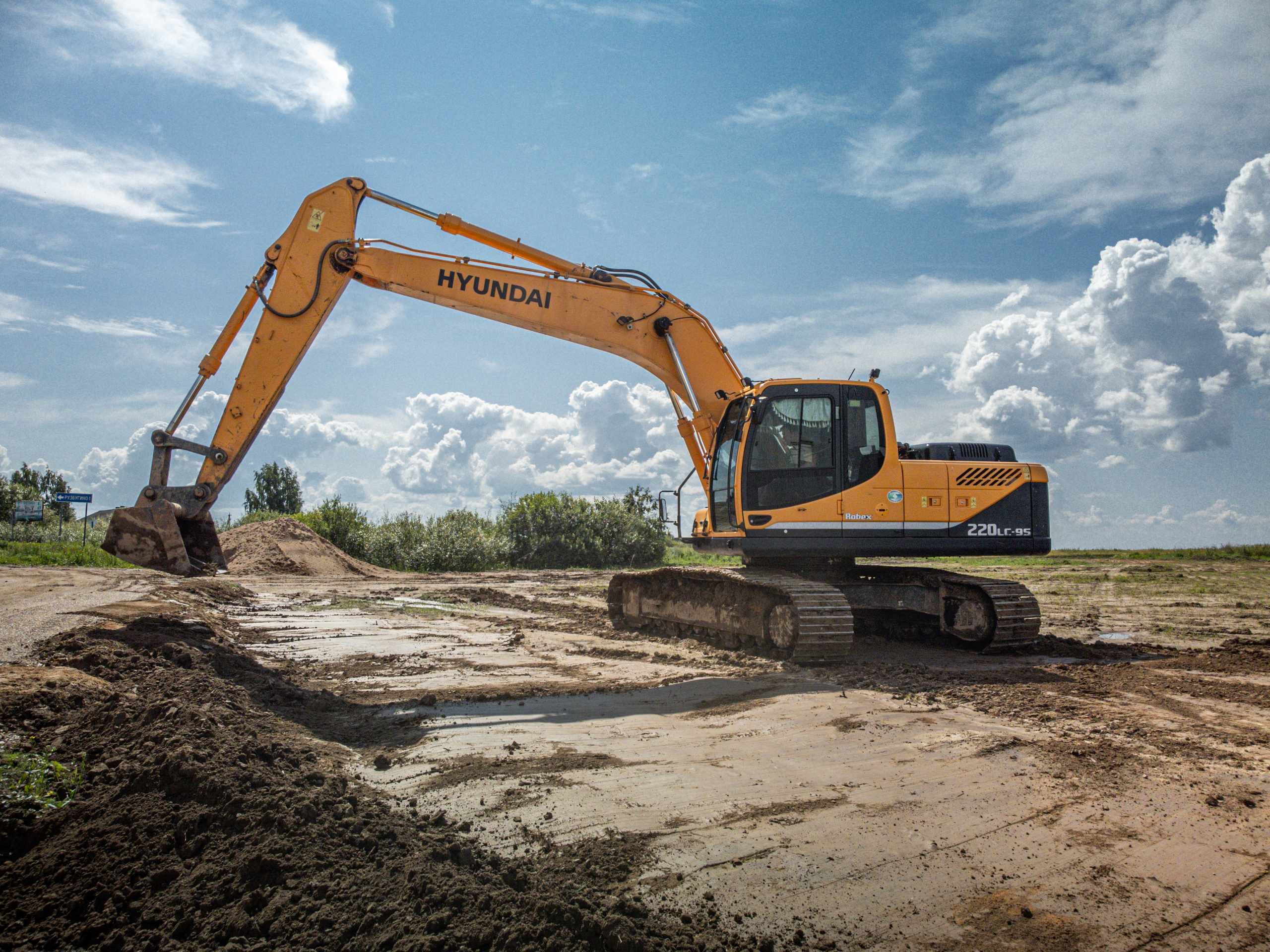 СПЕЦТЕХНИКА. DRONBERRY — Аэросъемка Ярославль