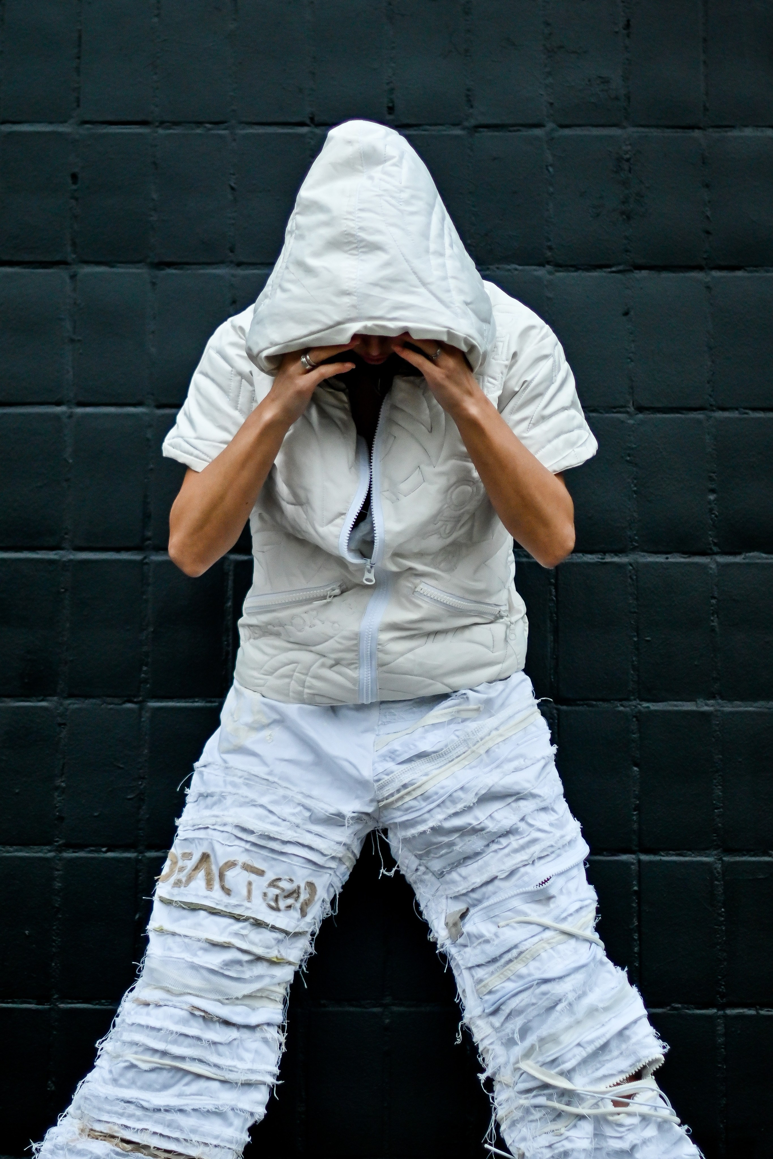 MODEL BY DEACTOR. Фотограф для бизнесконтента, репортажей и семейного альбома в Москве