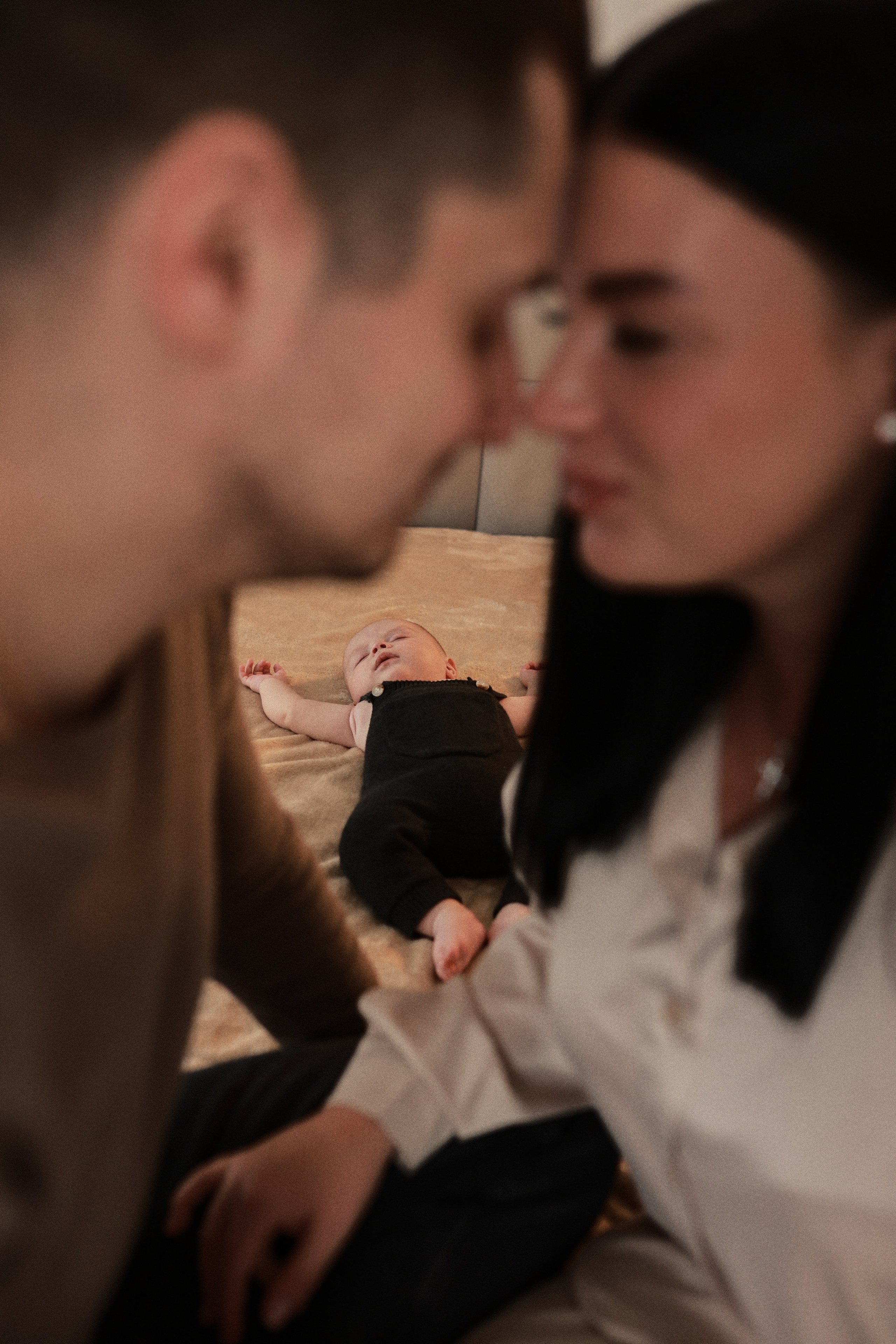 Семейная фотосессия уличная прогулочная домашняя ньюборн newborn детская съемка. Семейный фотограф Виолетта Ватман