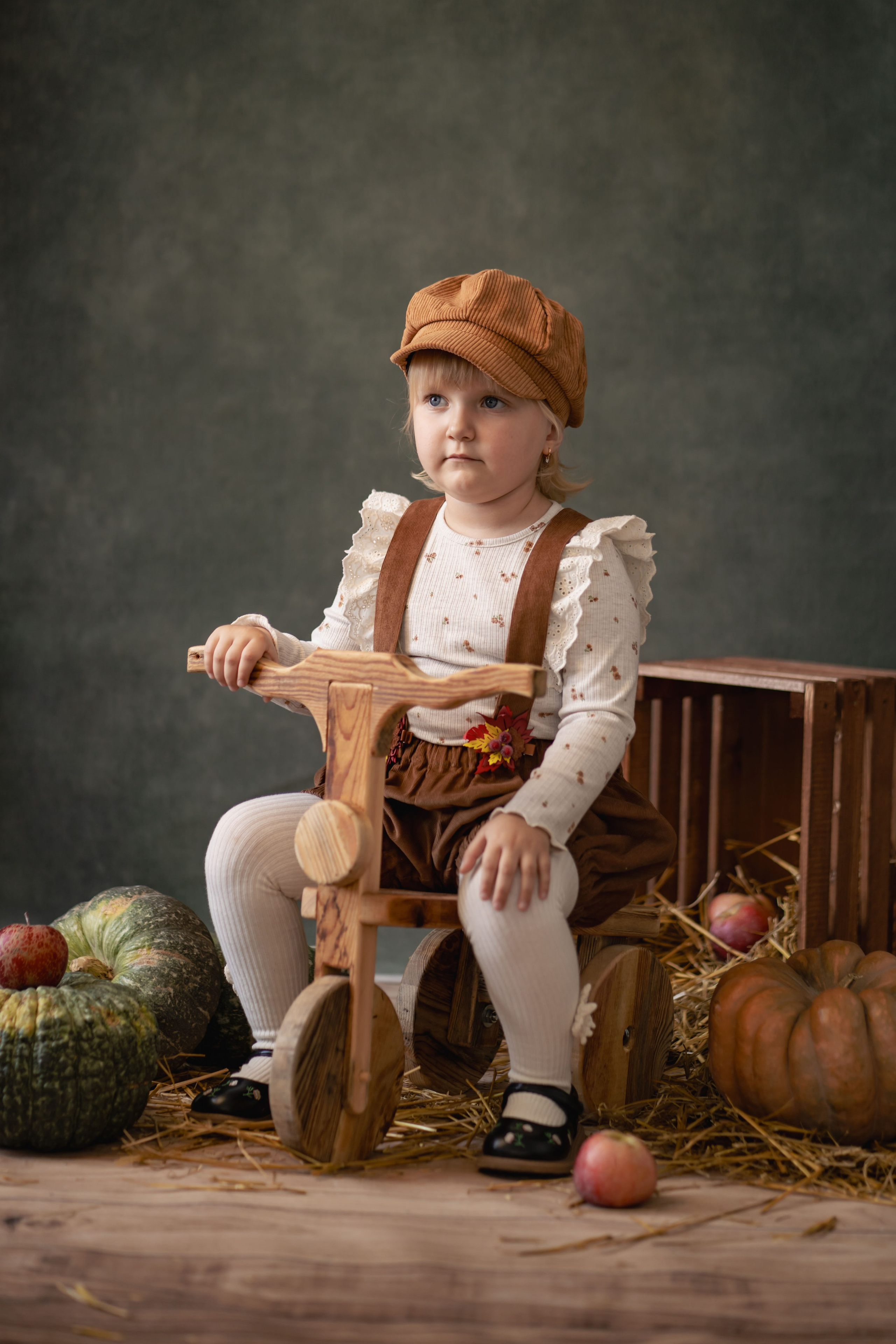 Осенняя съемка для детского сада. Фотограф в Кабардино-Балкарской республике, Нальчик, Инна Абакарова