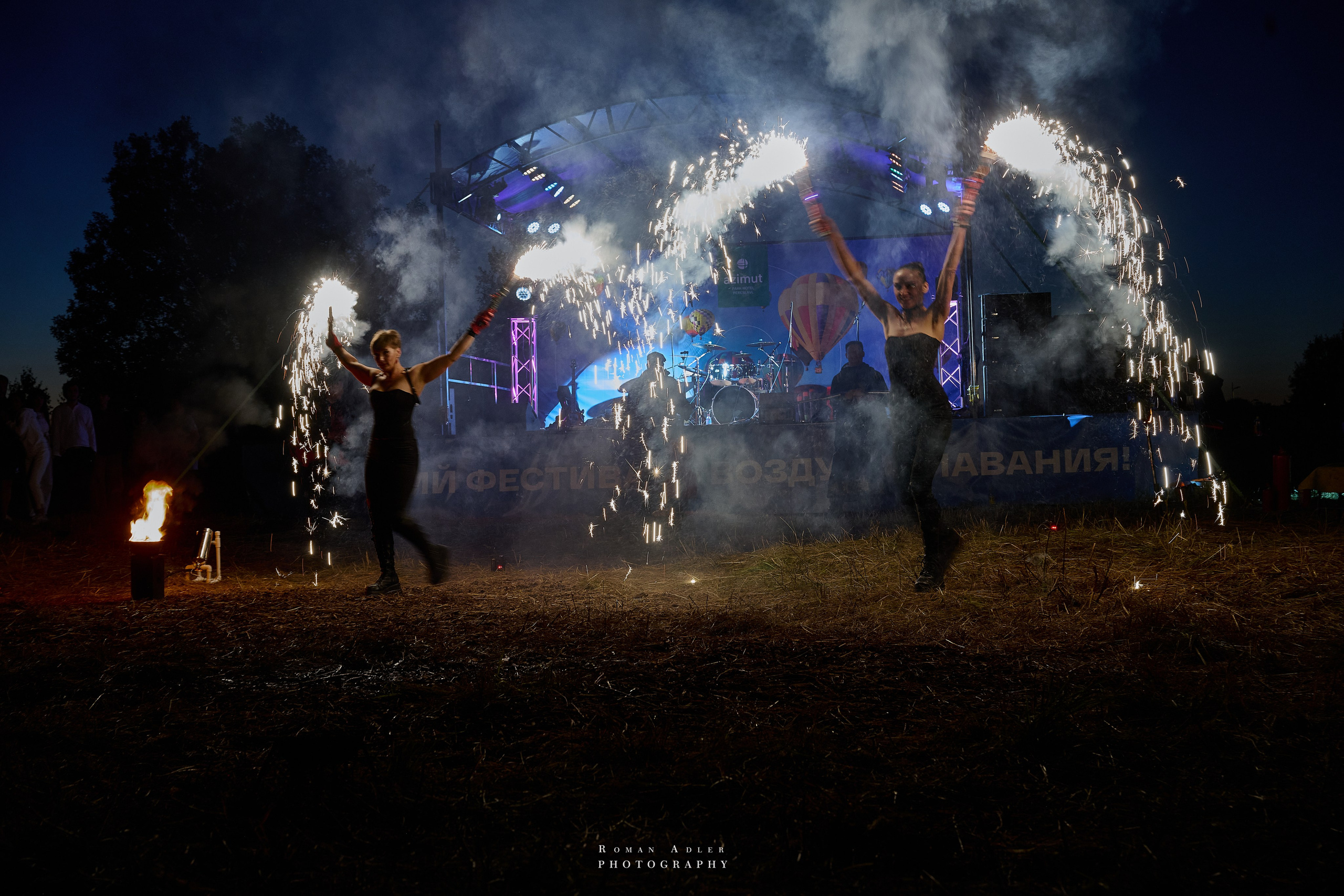 Фестиваль воздухоплавания «Золотое кольцо России». Фотограф Роман Адлер