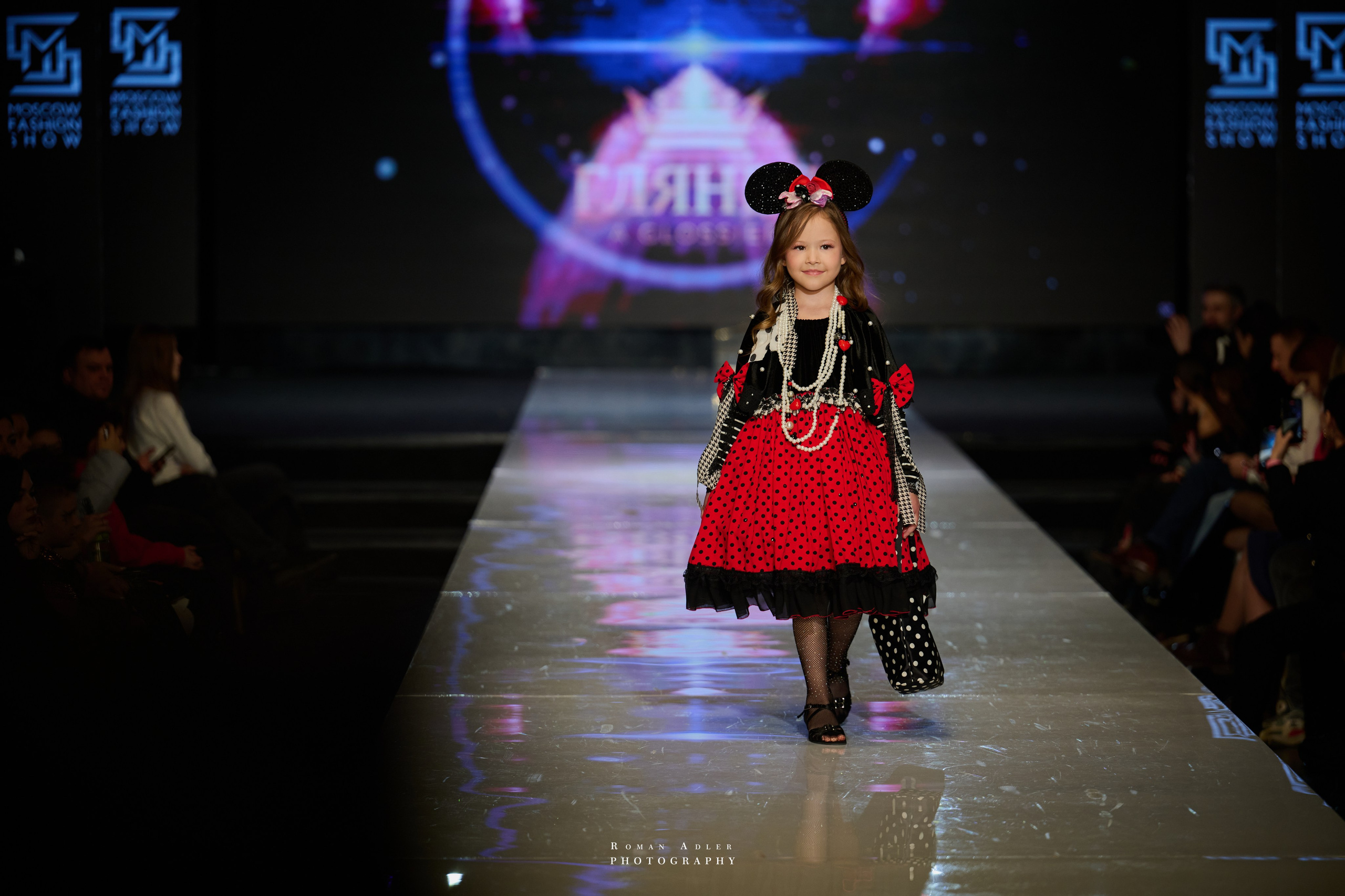 Moscow Fashion Show зима25/26. Фотограф Роман Адлер