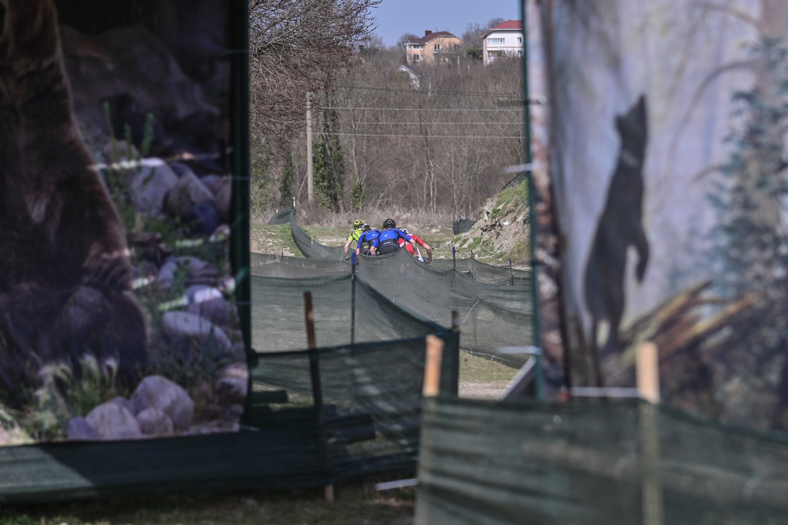 Маунтинбайк, кросс-кантри в Архипо-Осиповке 16 марта 2025. Спортивный фотограф, фотожурналист Павел Ларькин