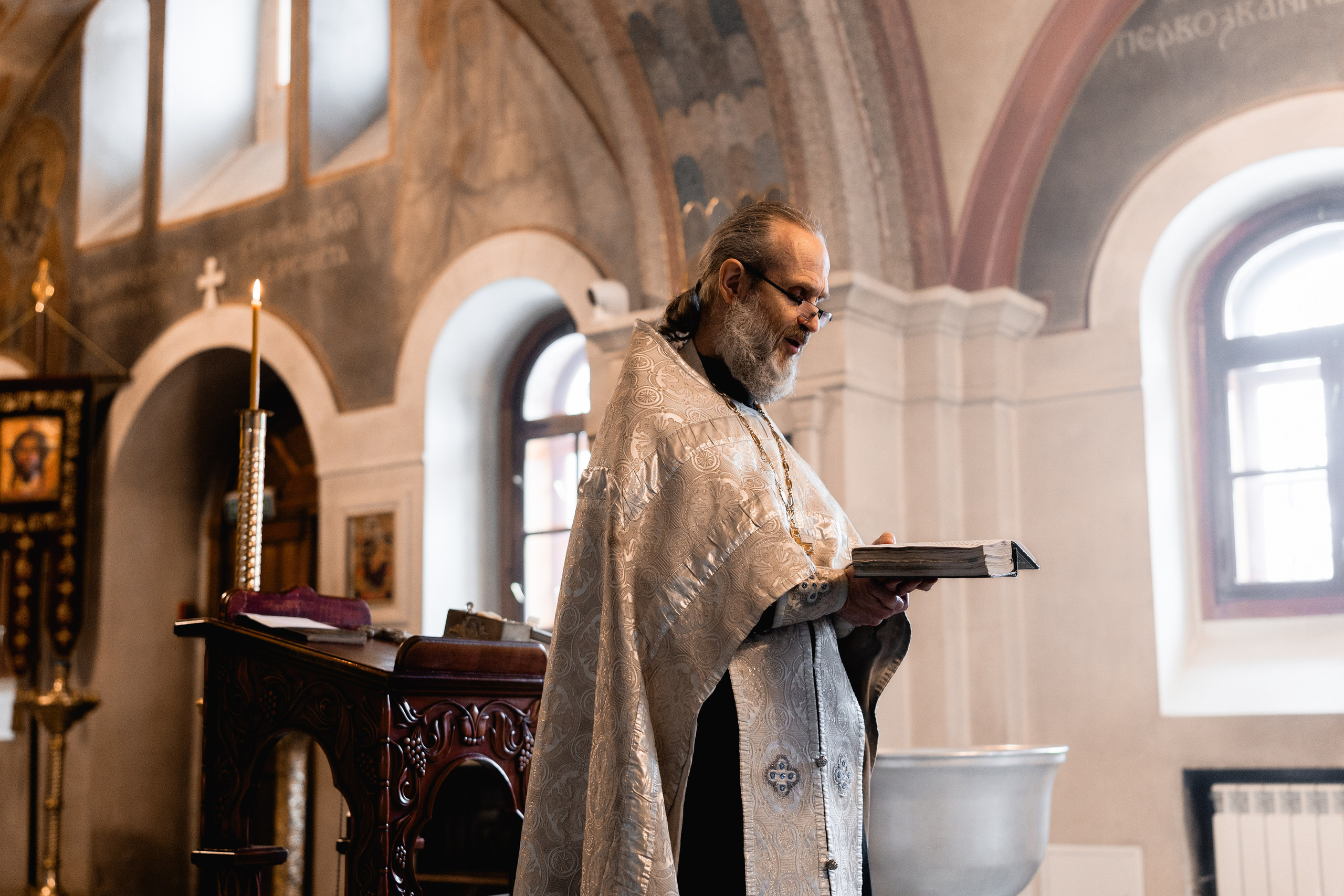 Крещение Святослава. Уникальный фотограф на крещение и венчание. Москва