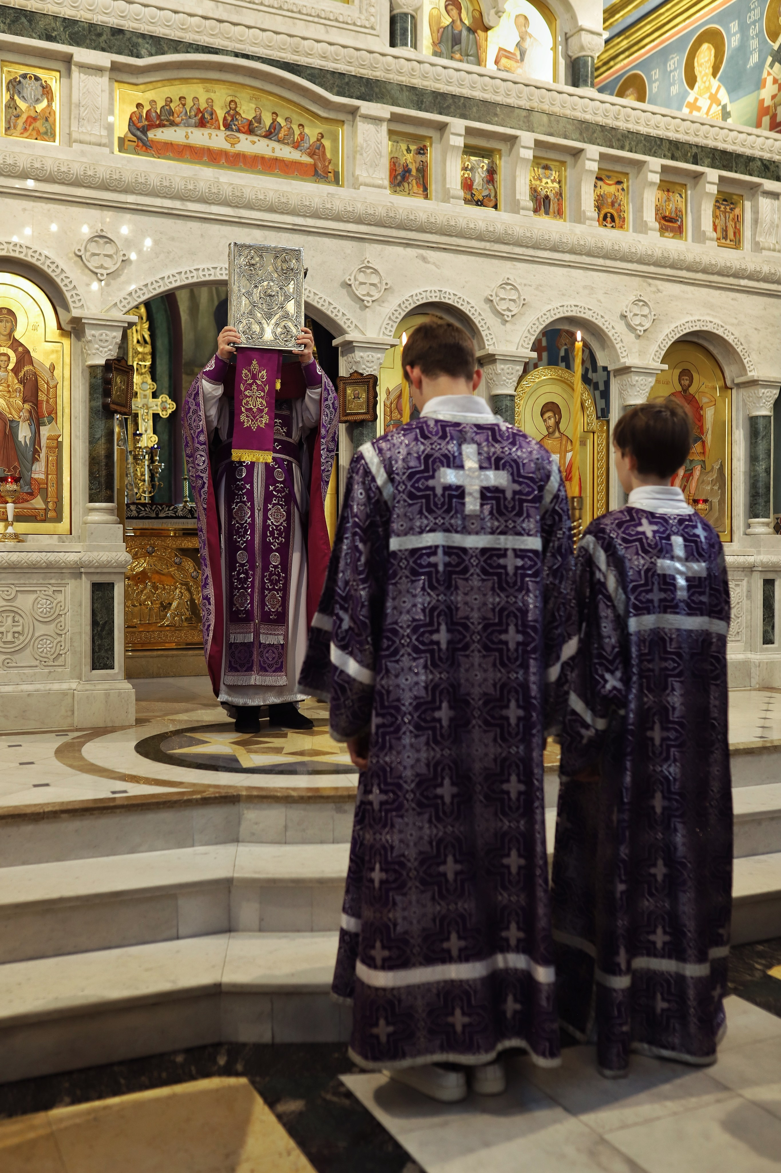 Съемка Литургии. Фотограф и видеограф в Санкт-Петербурге