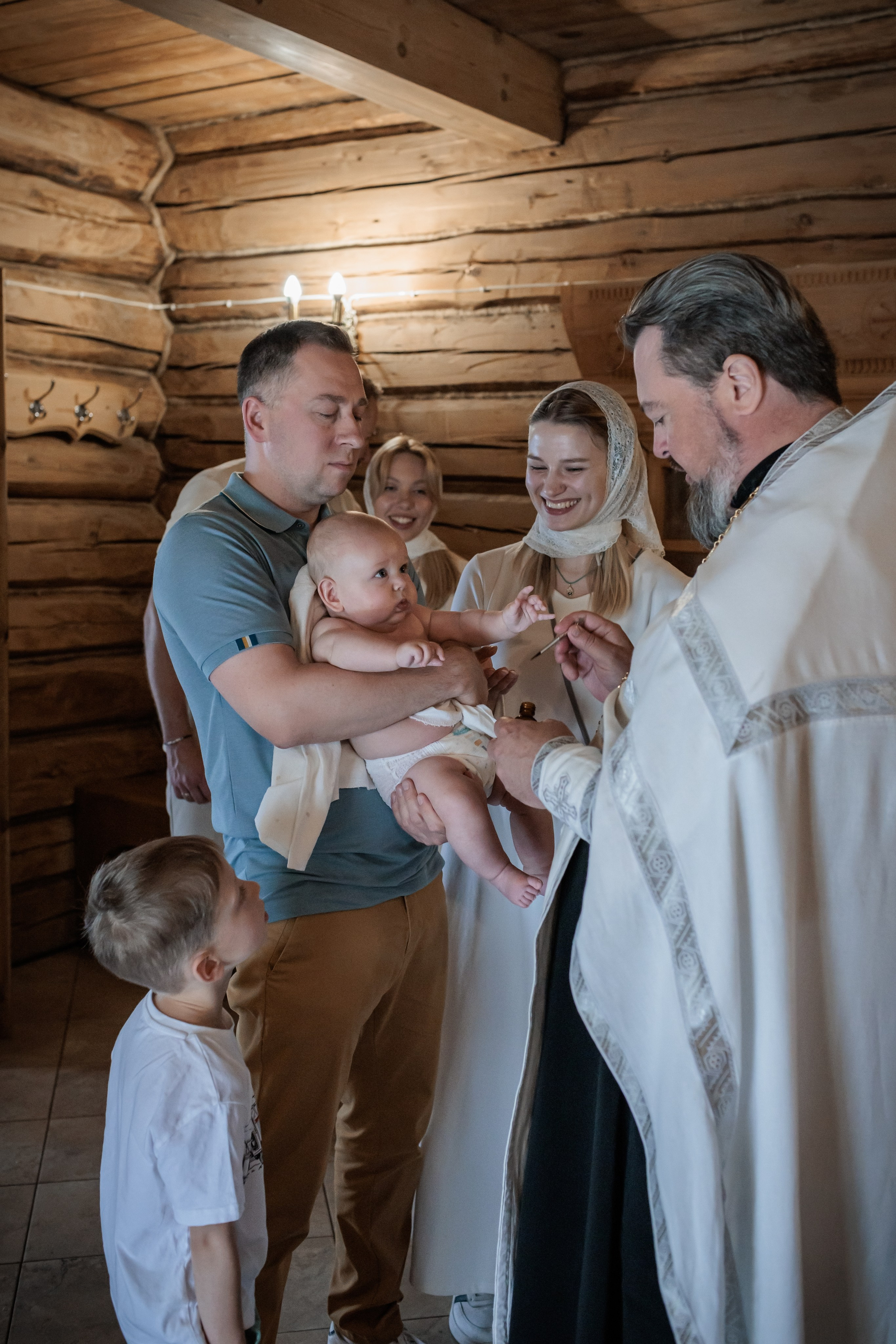 Крещение в Храме Успения Пресвятой Богородицы в Косино. Профессиональный фотограф в Москве и Мо Мария Шантарёва