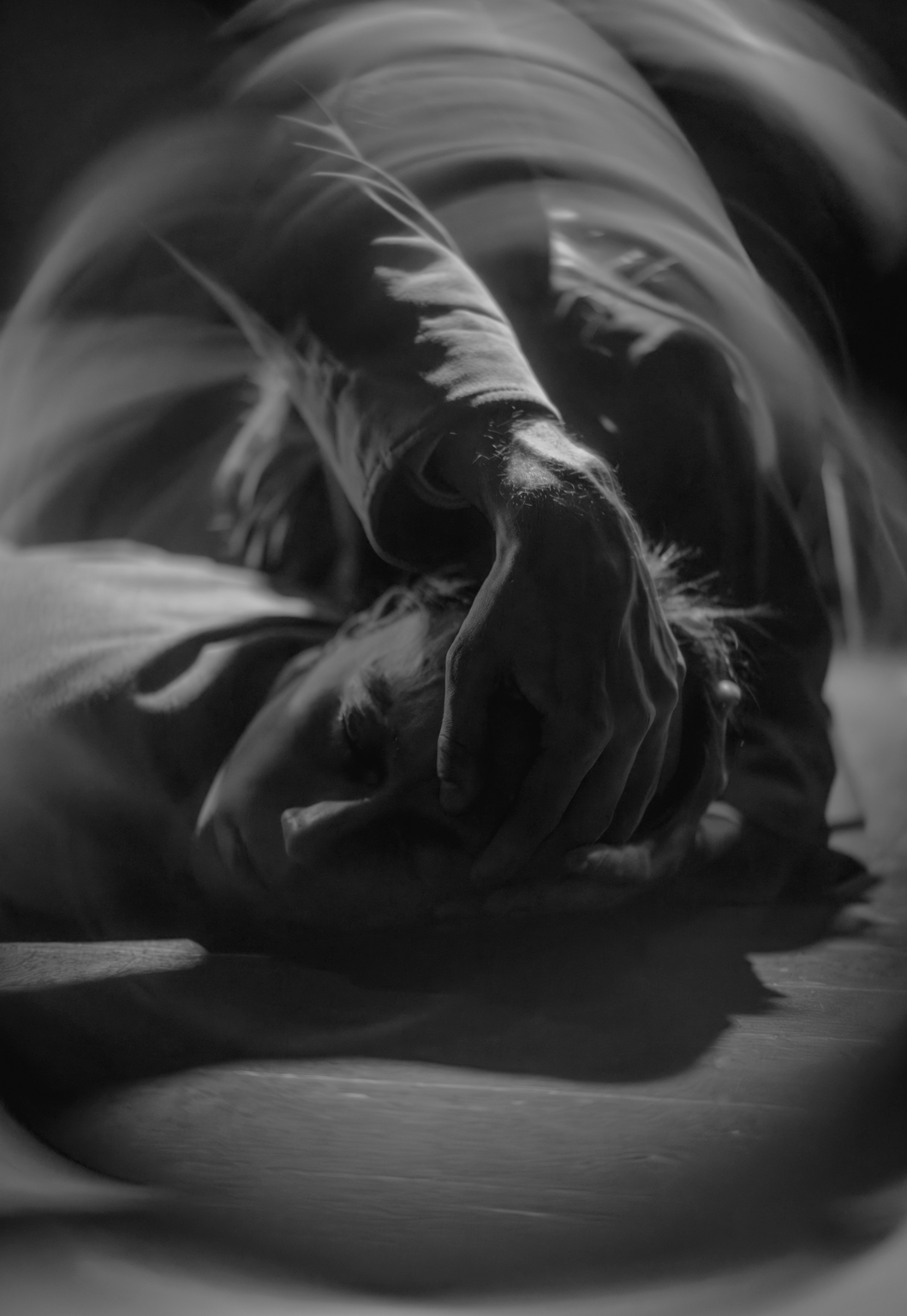 ЧЕРНЫЙ КВАДРАТ. Стрит-фотография, полная абсурда, идиотизма и красоты