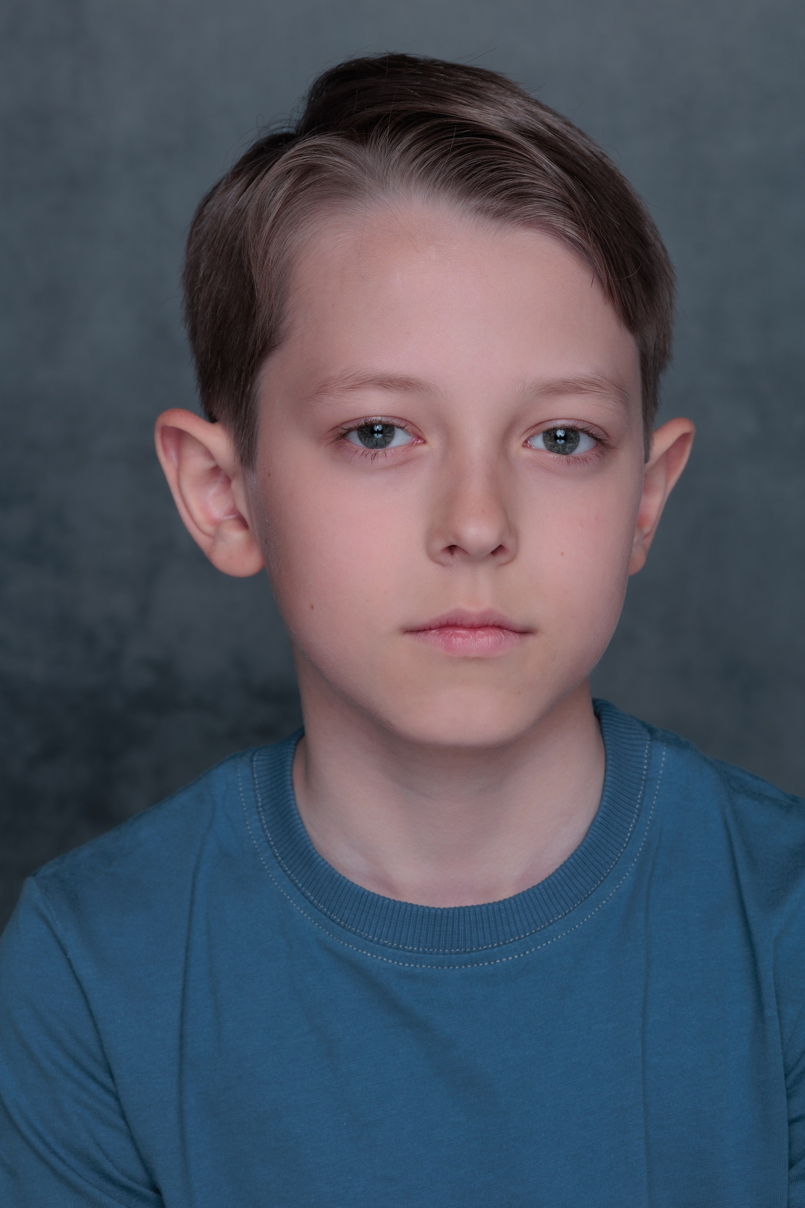 ЛЁША. Я фотограф из Москвы к Вашим услугам