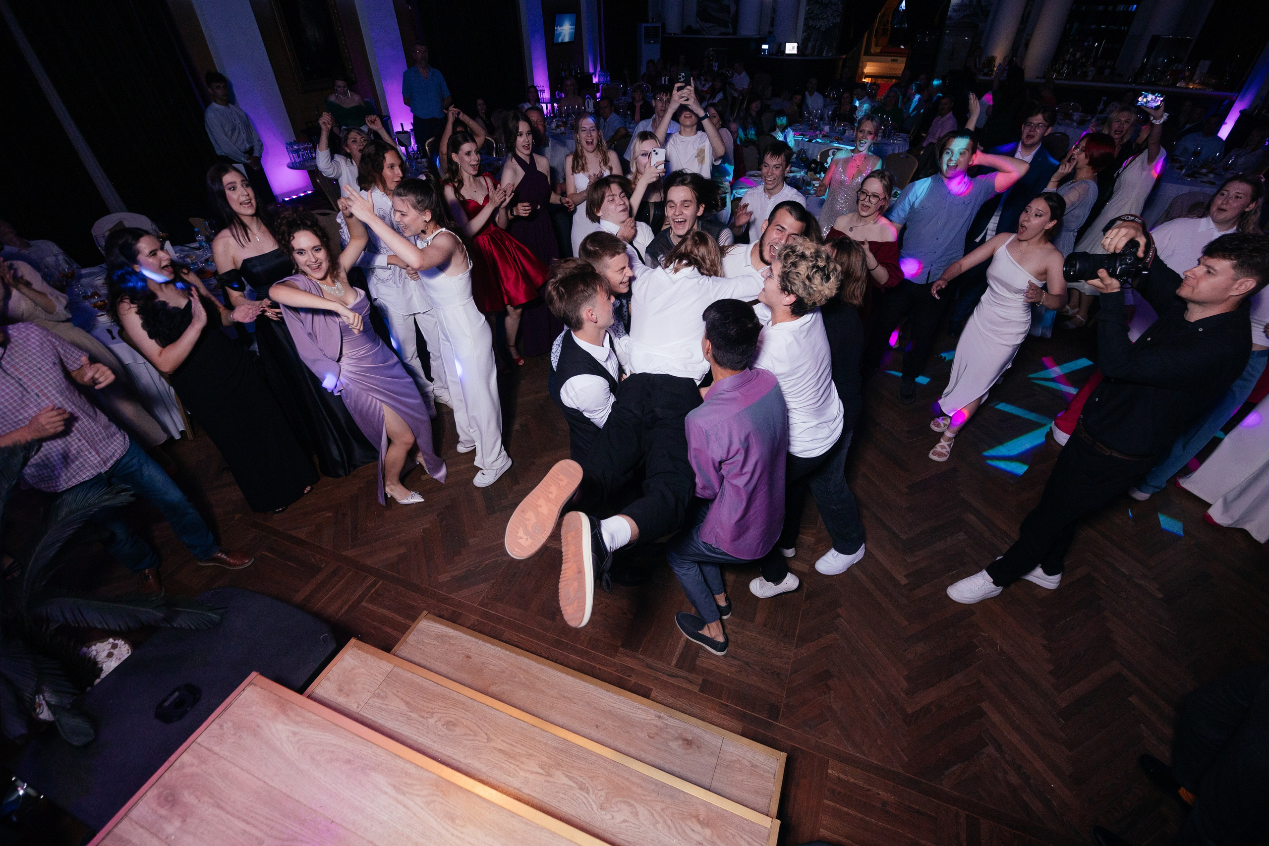 Выпускной 11 класс. Фотограф Крохин Олег