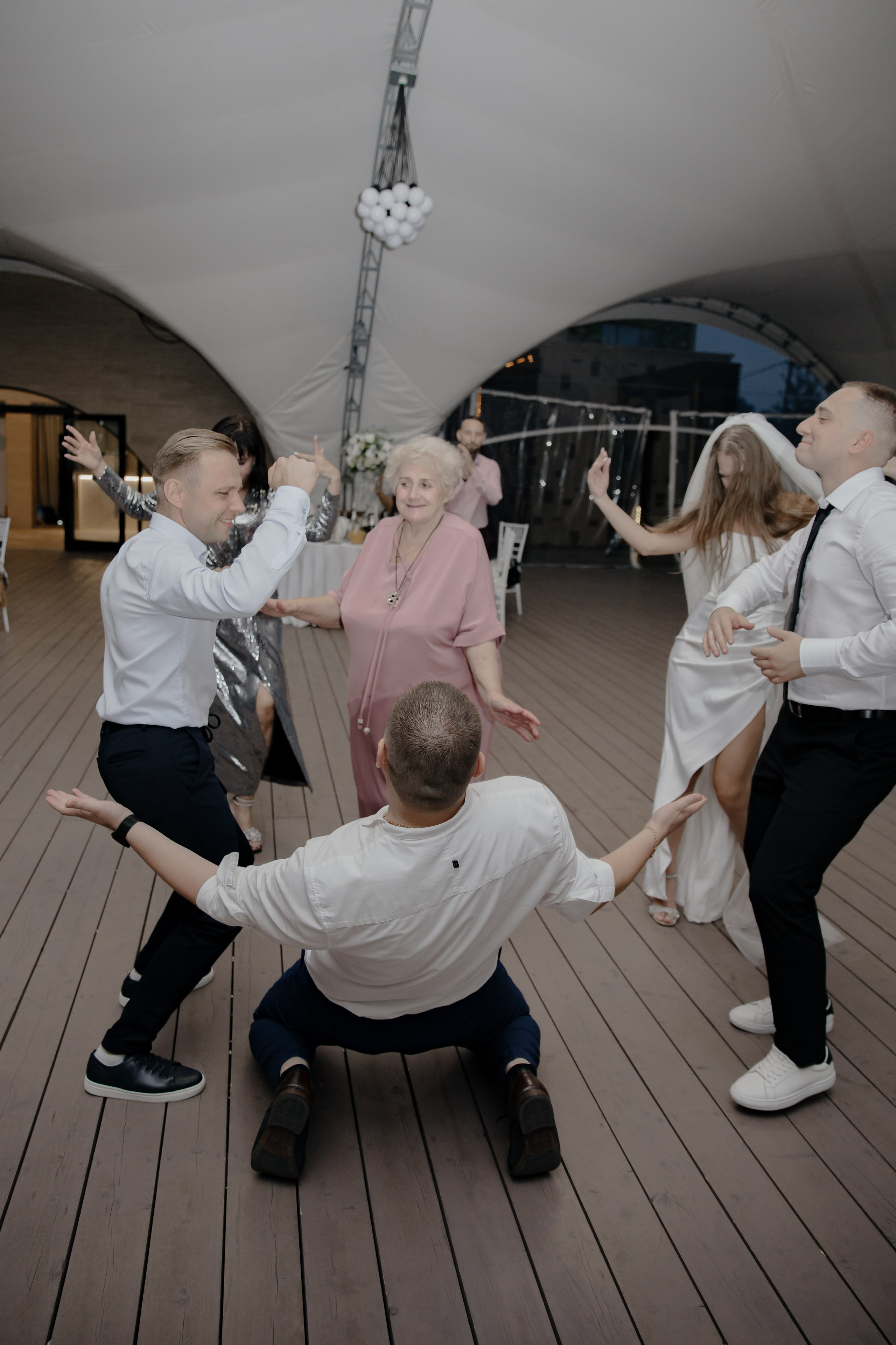 02.07.24. RETOUCH-HOUSE