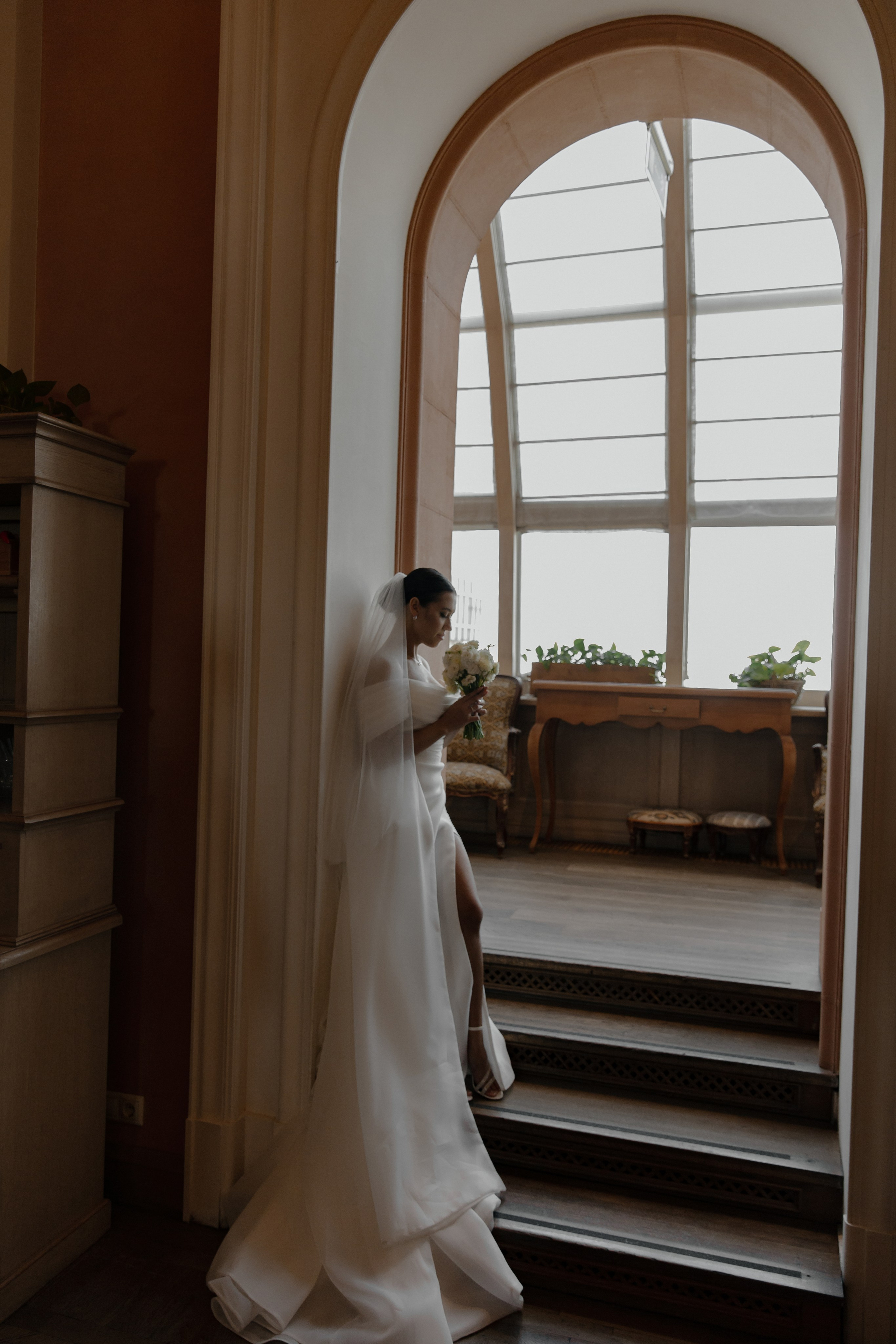 31.08.2024. RETOUCH-HOUSE