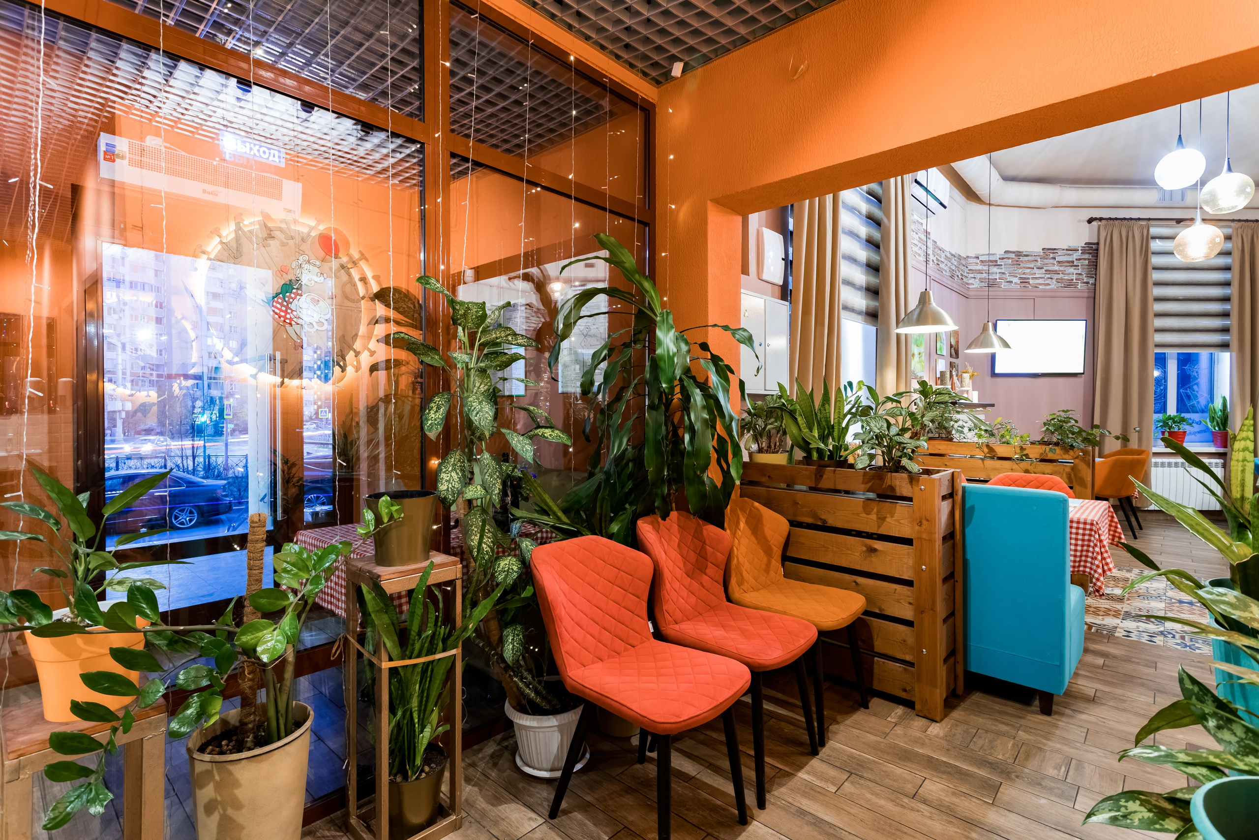 Кафе Giovane nonna в Реутове. Интерьеры, Контент, Портреты | Фотограф в Москве Дани Терно