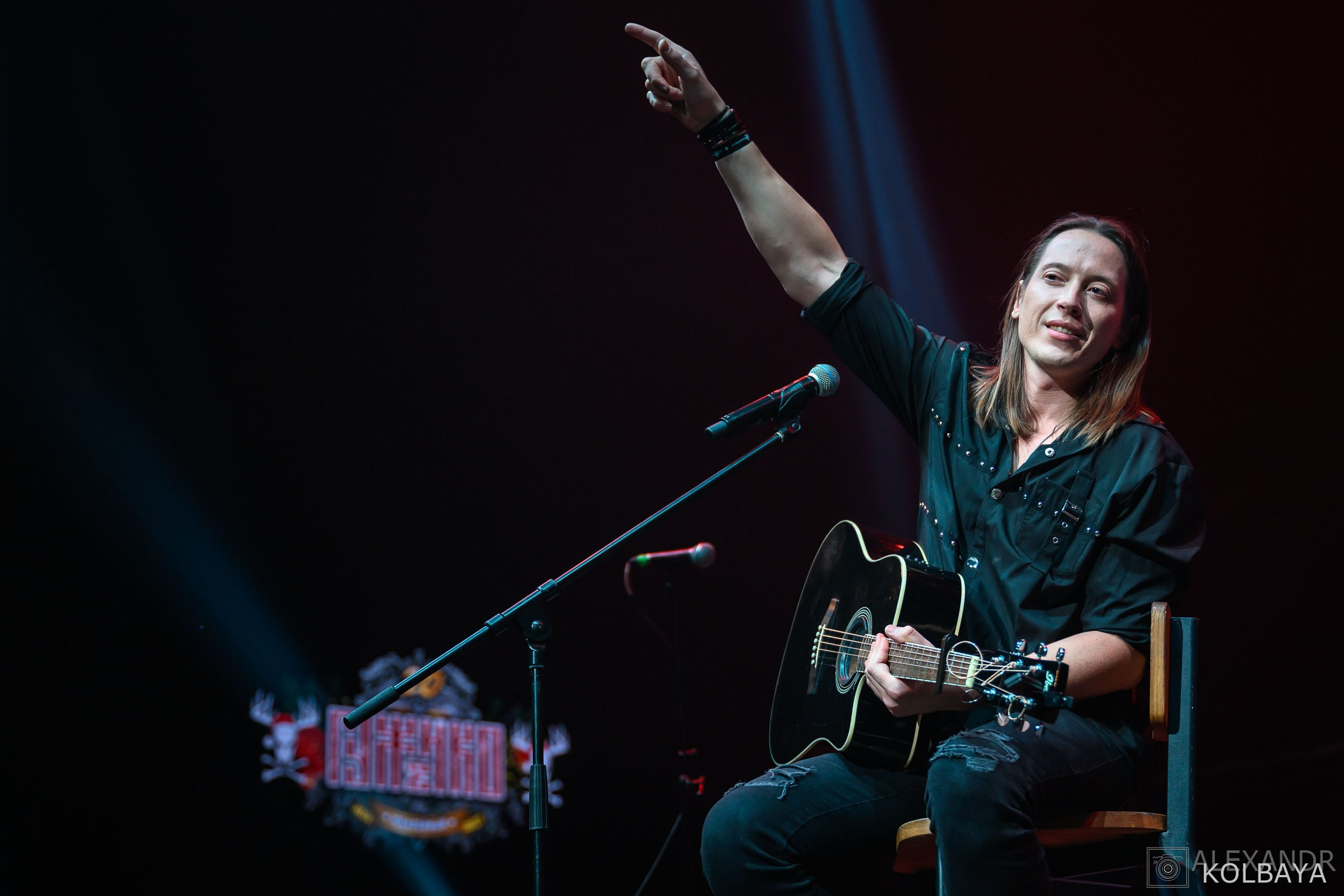 Фоторепортаж с Метал-Елки 2026. Концертный и театральный репортажный фотограф в Москве Александр Колбая