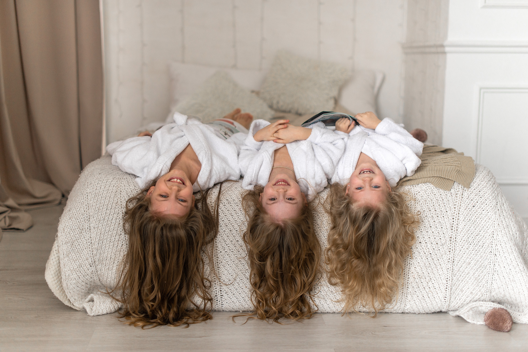 Семейная съёмка в студии. Семейный фотограф в Домодедово и Москве Елена Пичугина