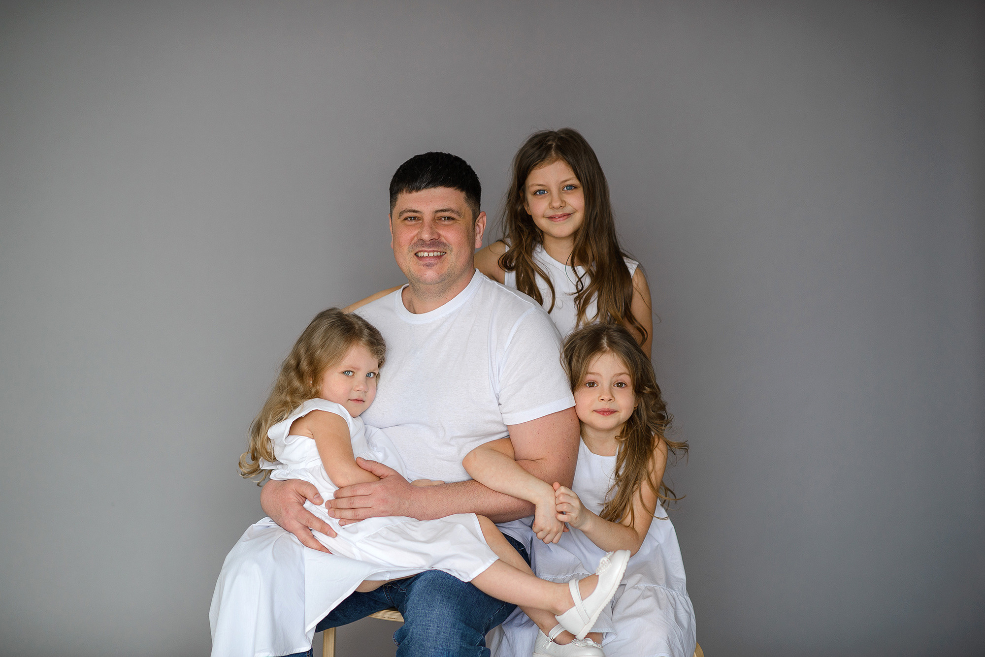 Семейная съёмка в студии. Семейный фотограф в Домодедово и Москве Елена Пичугина