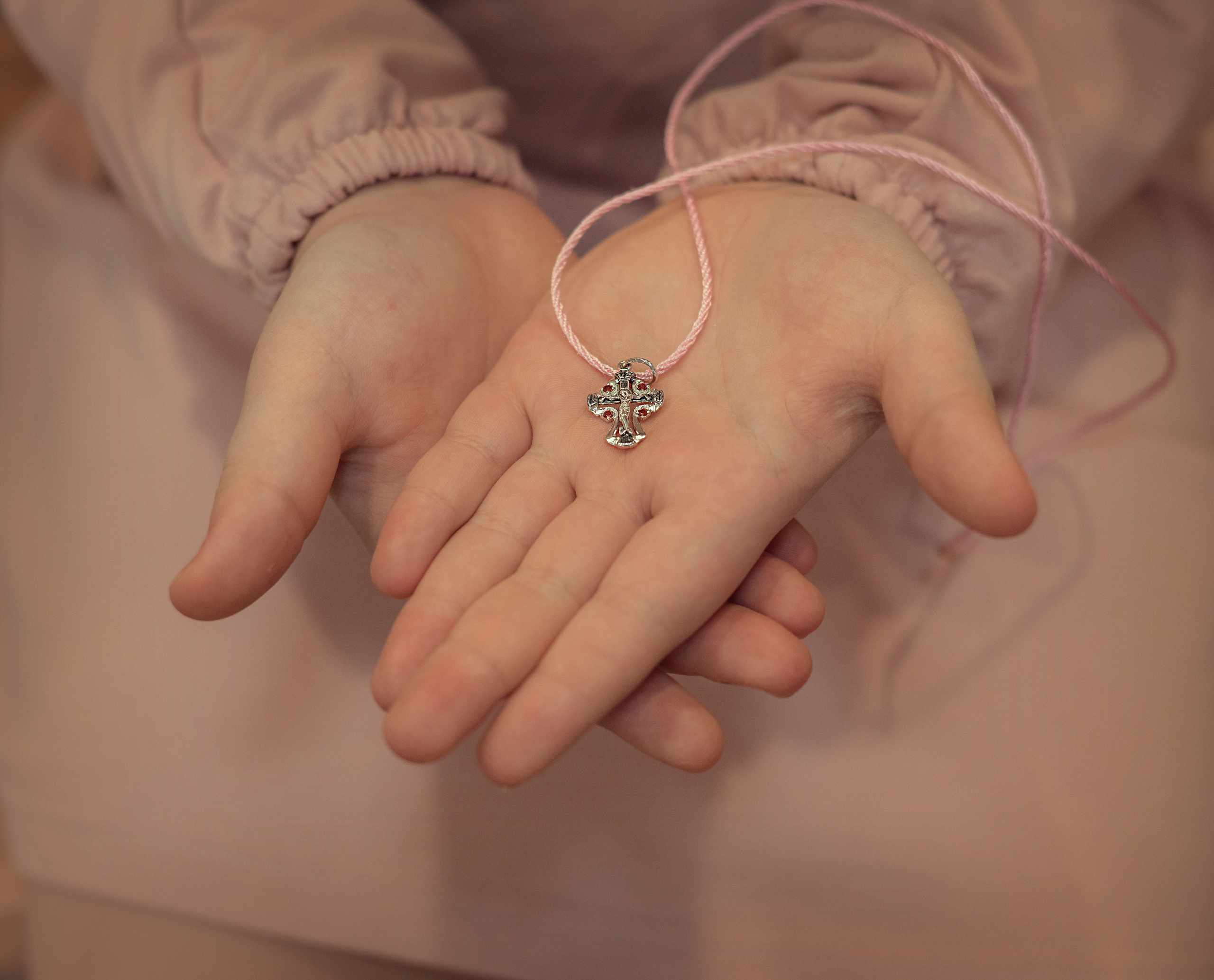 Крещение Розы в Покровском кафедральном соборе. Фотографы крещения/венчания  Красноярск Татьяна и Вячеслав Переваловы