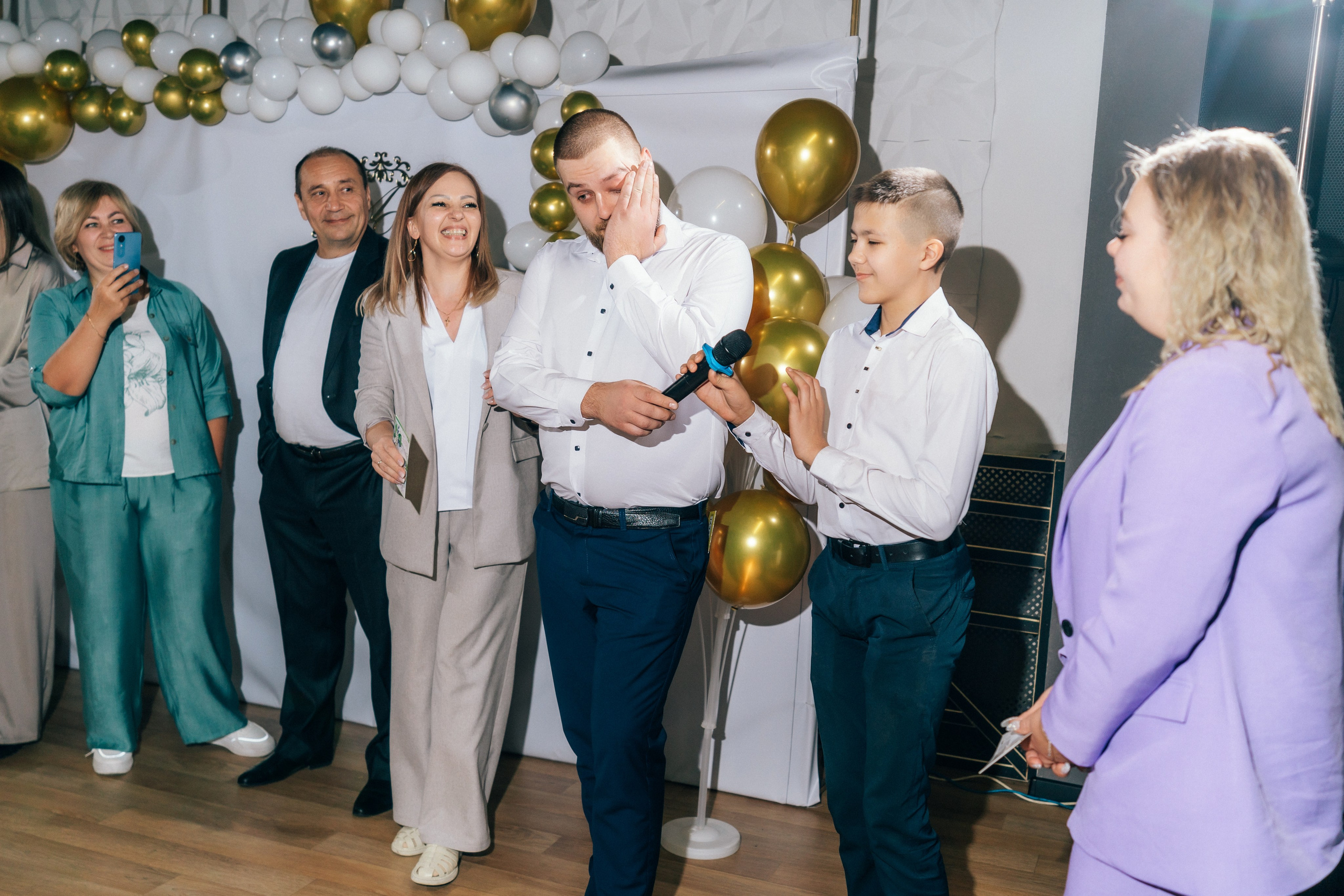 Красный кабриолет. Фотограф Ангарск Иркутск Ксения Король