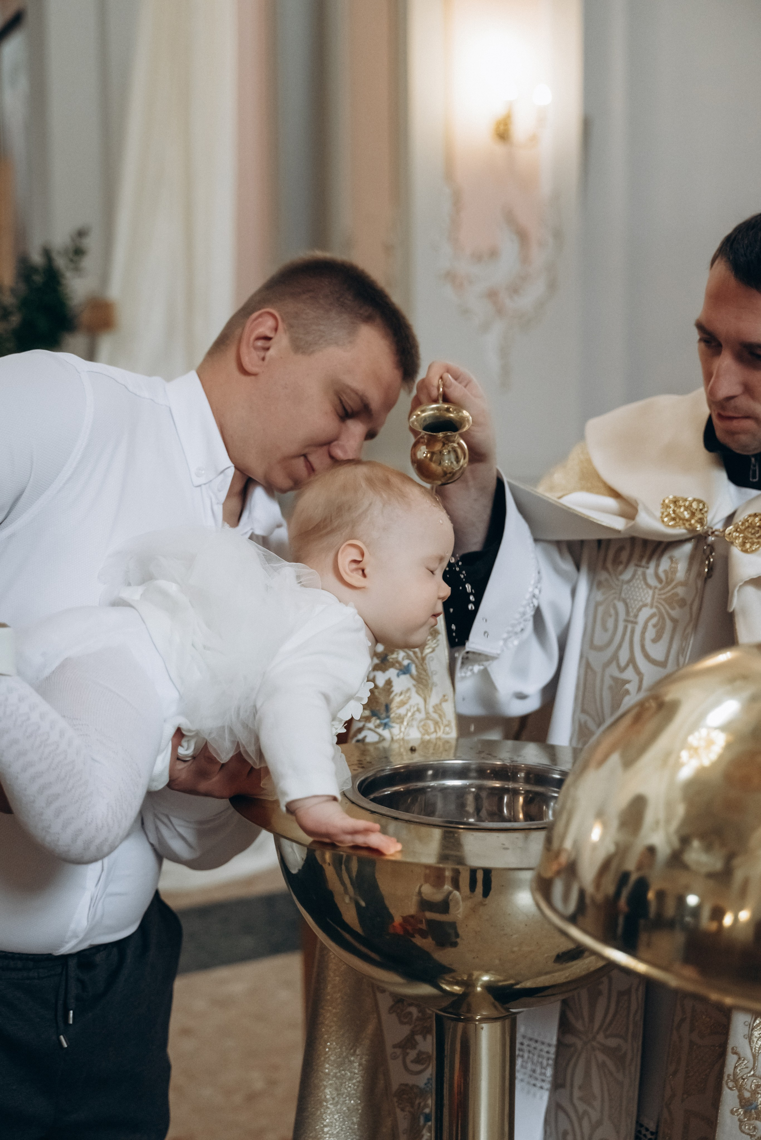 Крещение Ульяны (Белый костёл). Семейный фотограф в Минске Дарья Дреко