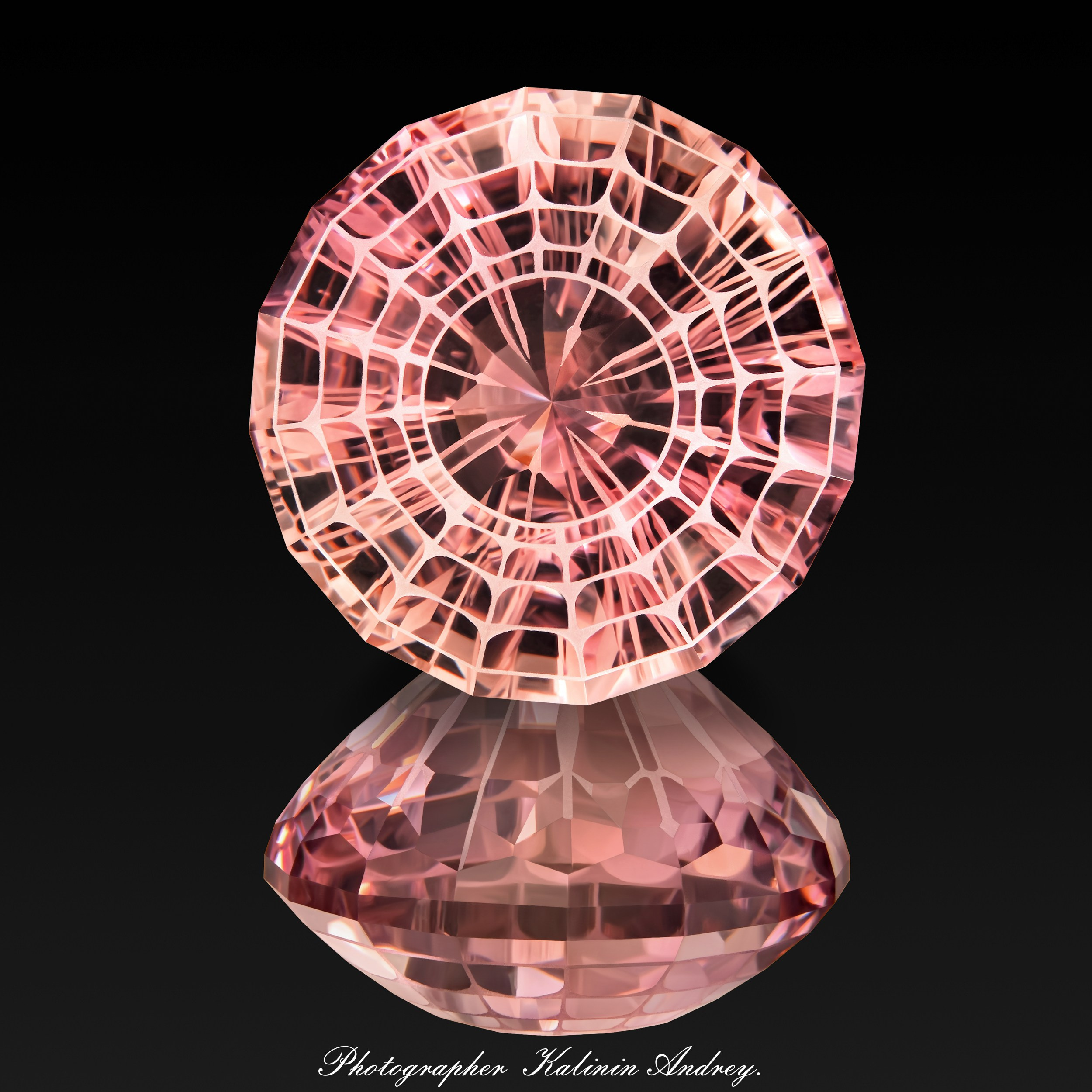 Профессиональная уникальная рекламная фотосъёмка драгоценных в Москве  тел +7 966-003-13-07. Высококачественная профессиональная рекламная фотосъёмка ювелирных украшений, драгоценных камней в Москве. Обучение, консультация