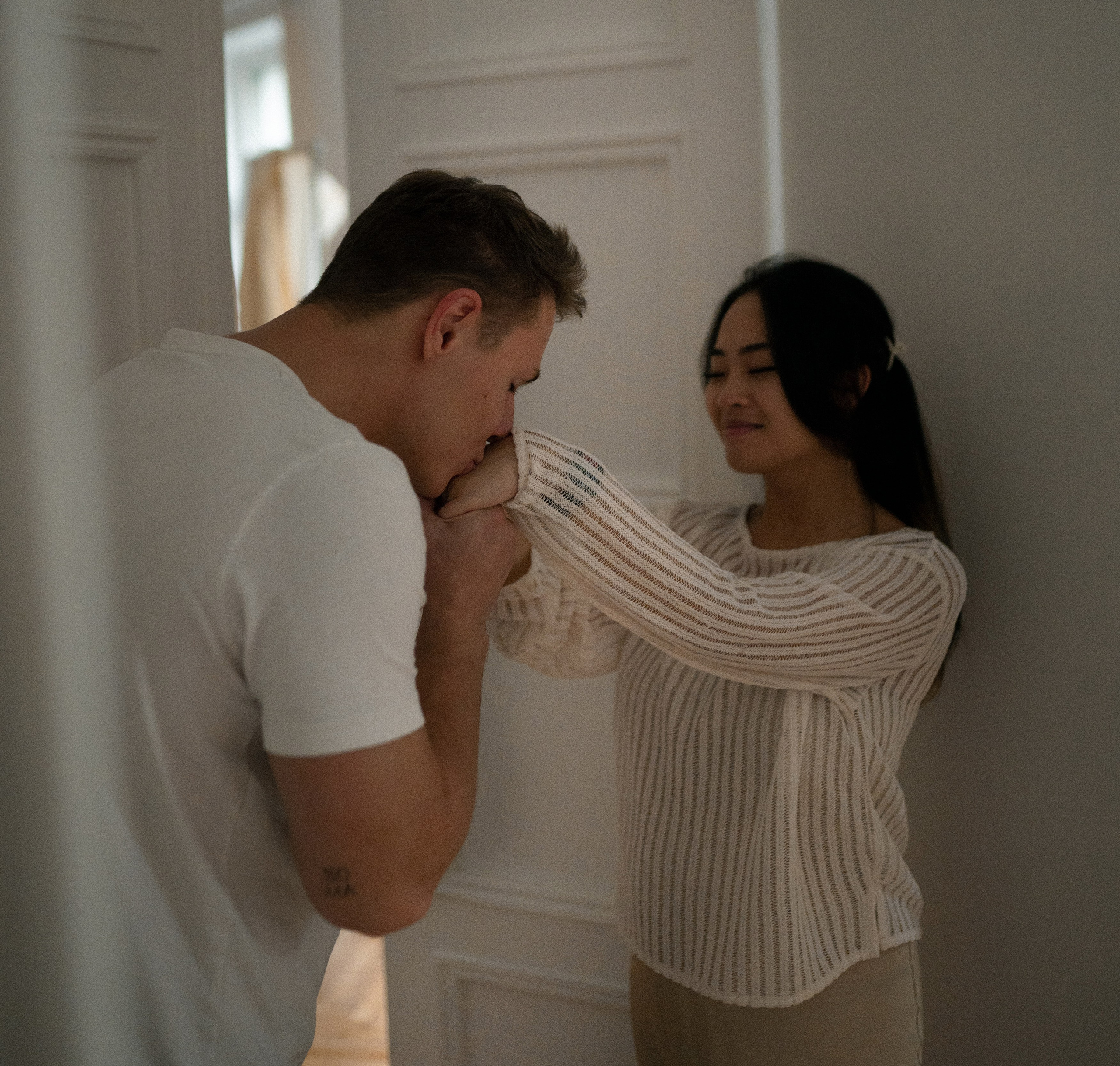 Morning pillow fight. Фотограф в Алматы Анастасия Новоселова