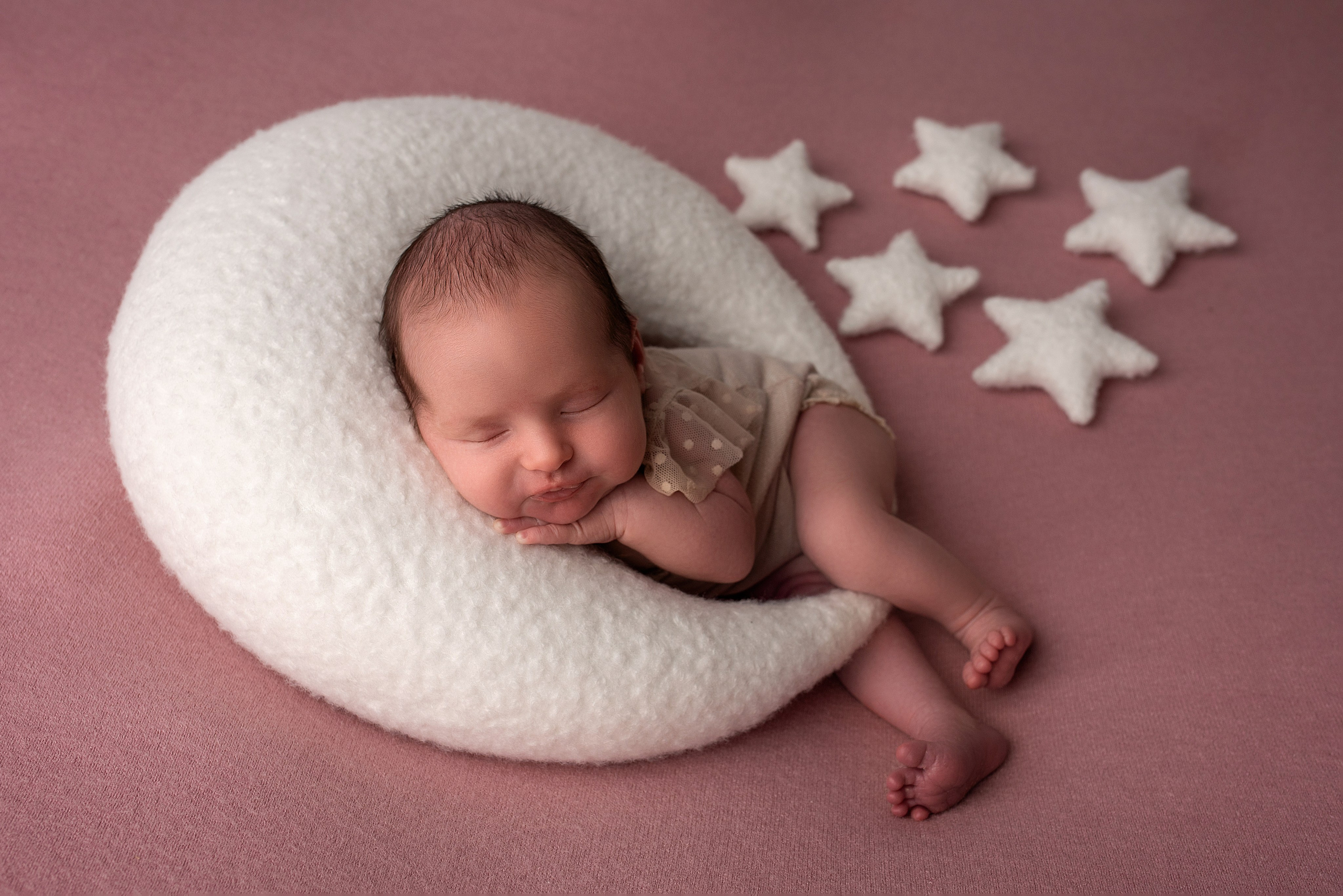 Новорождённые девочки. Детский фотограф новорождённых в Минске Боровик Екатерина