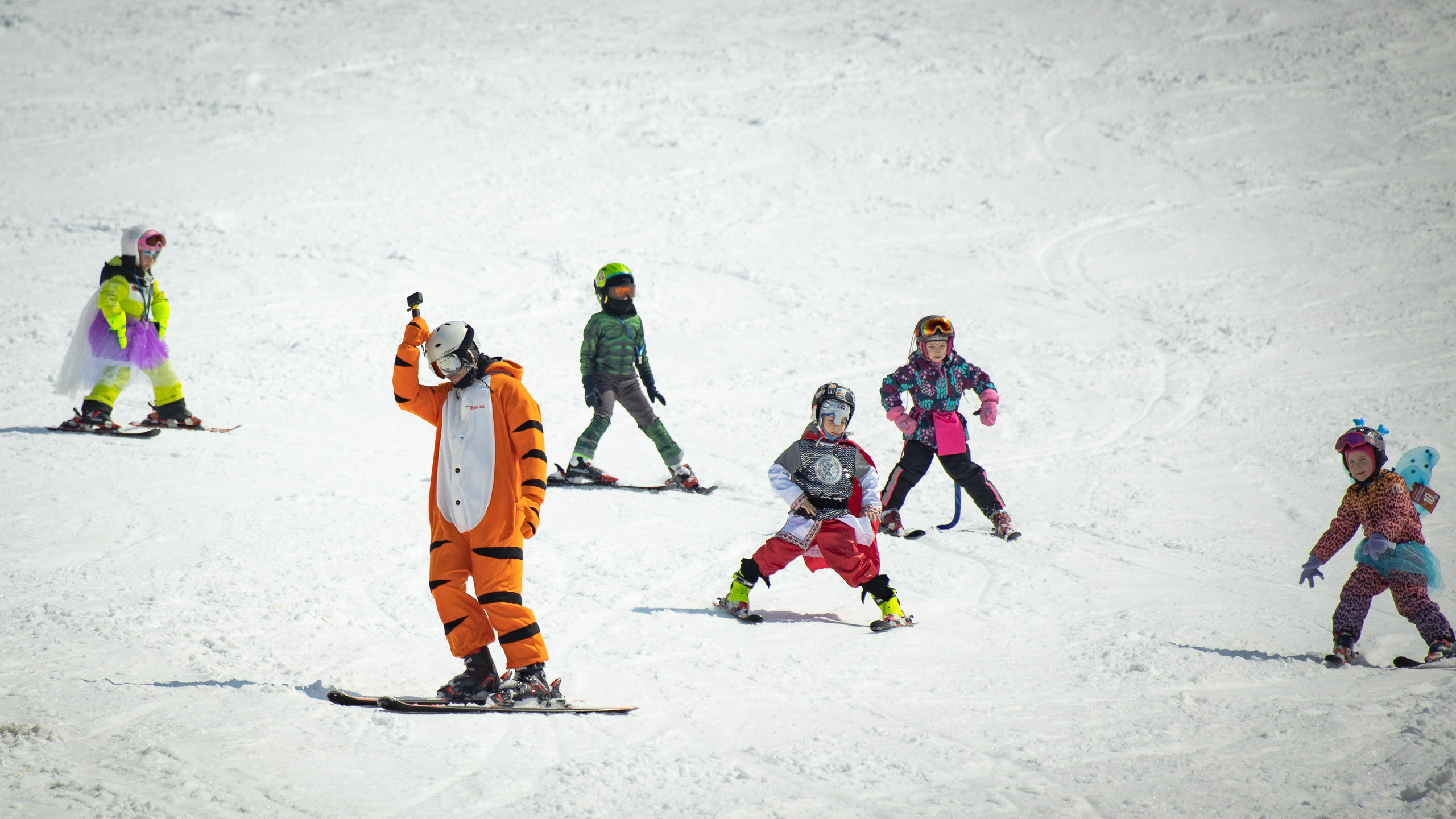 Снежный фестиваль 2025. Фотограф. г. Южно-Сахалинск. Олег Толстов