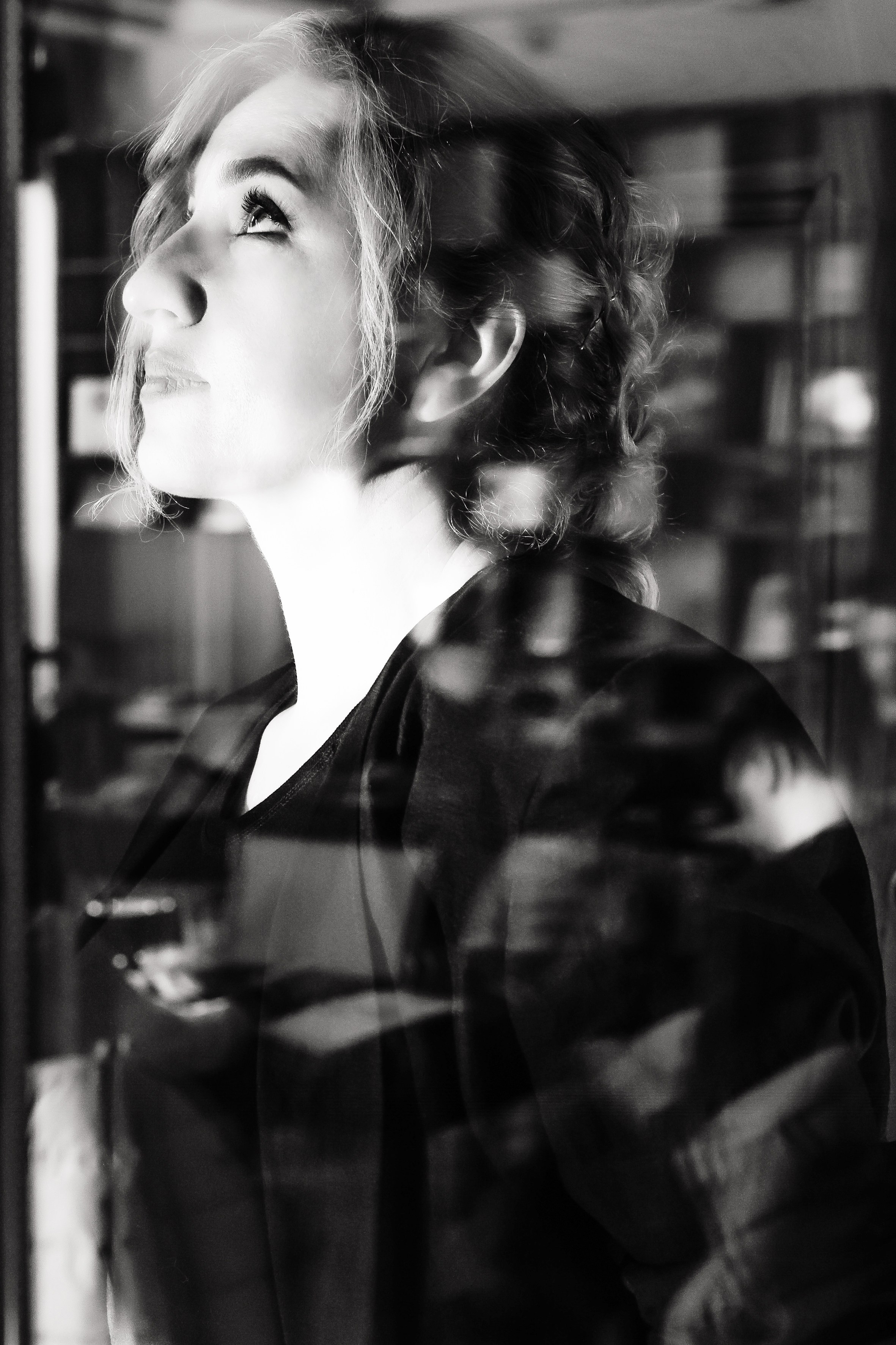 Яна и библиотека (репортажный портрет). Портретный и репортажный фотограф в Москве, Ольга Ларема