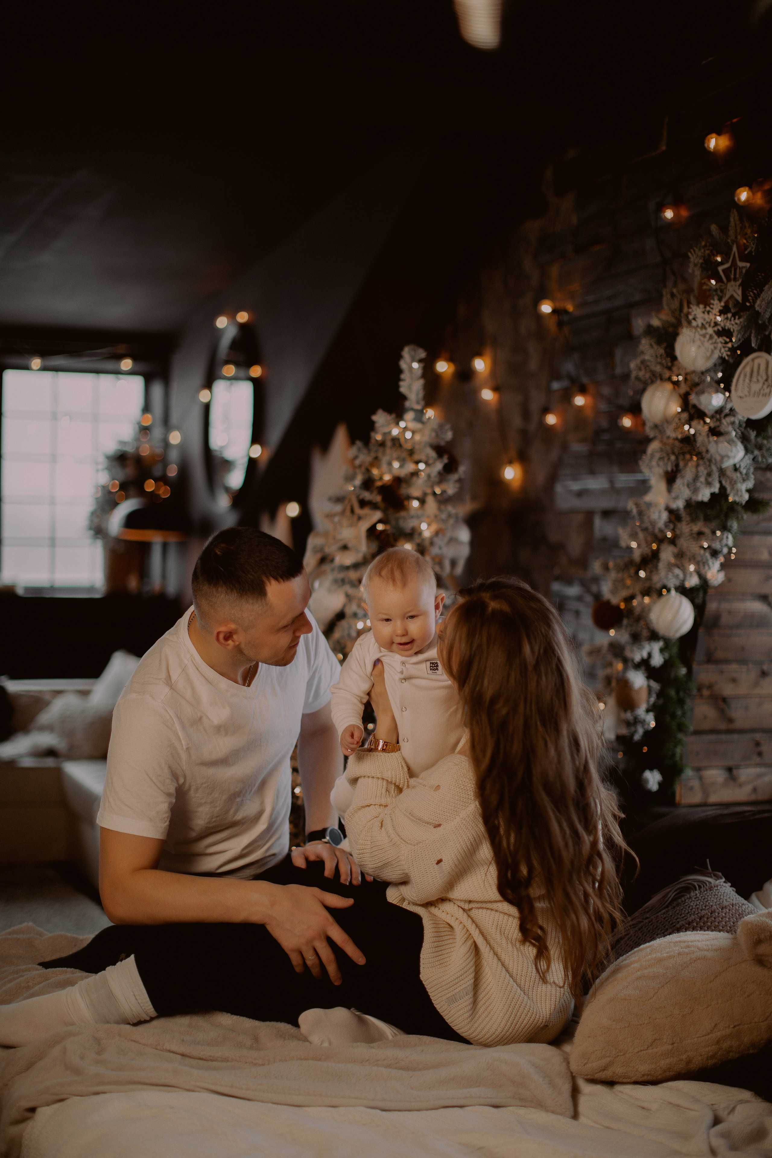 Первая новогодняя фотосессия малышки Эмилии. Фотограф в Нижнем Новгороде