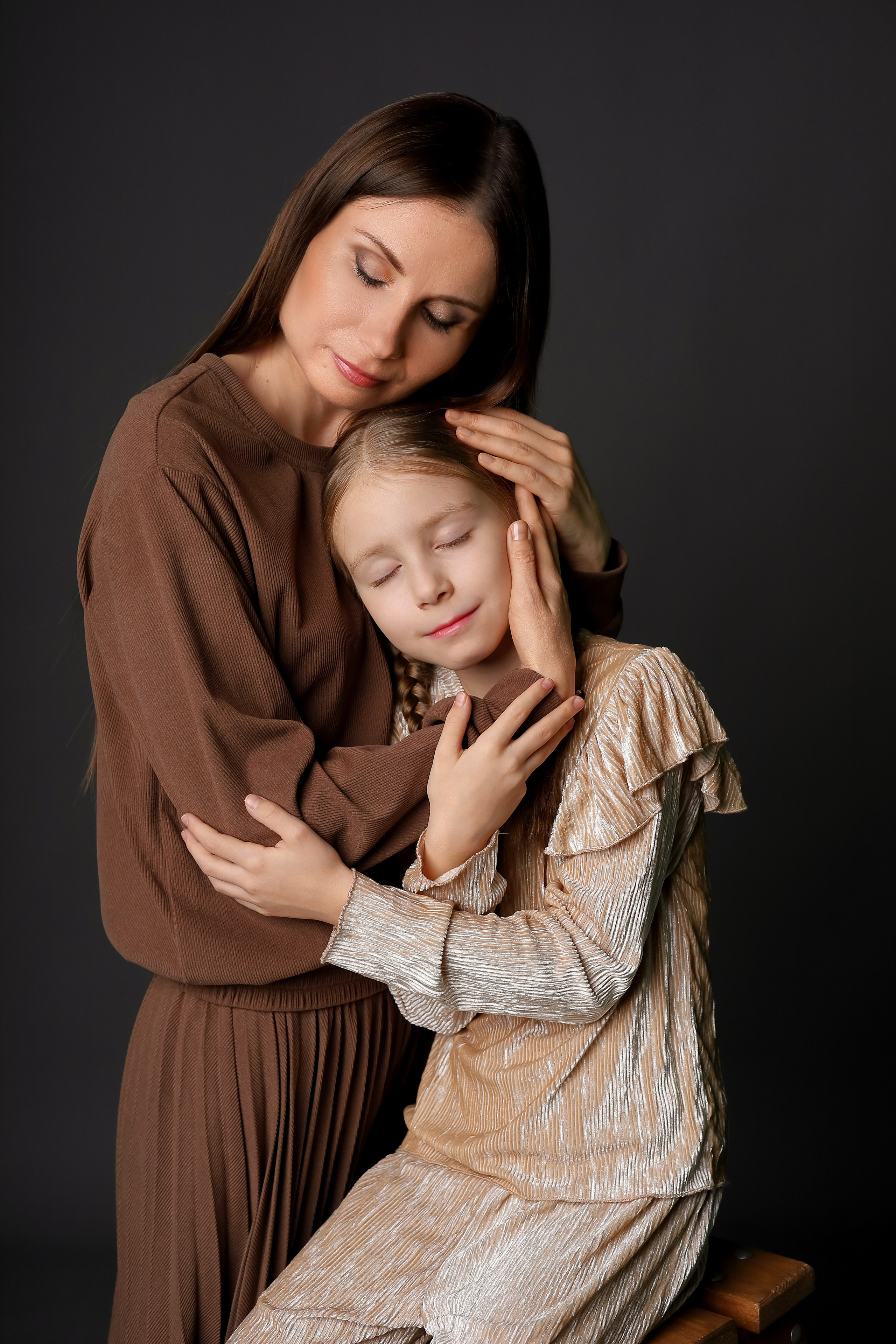 ФОТОПРОЕКТ «ПРО ЧУВСТВА». Интерьерная фотостудия Toffee Studio