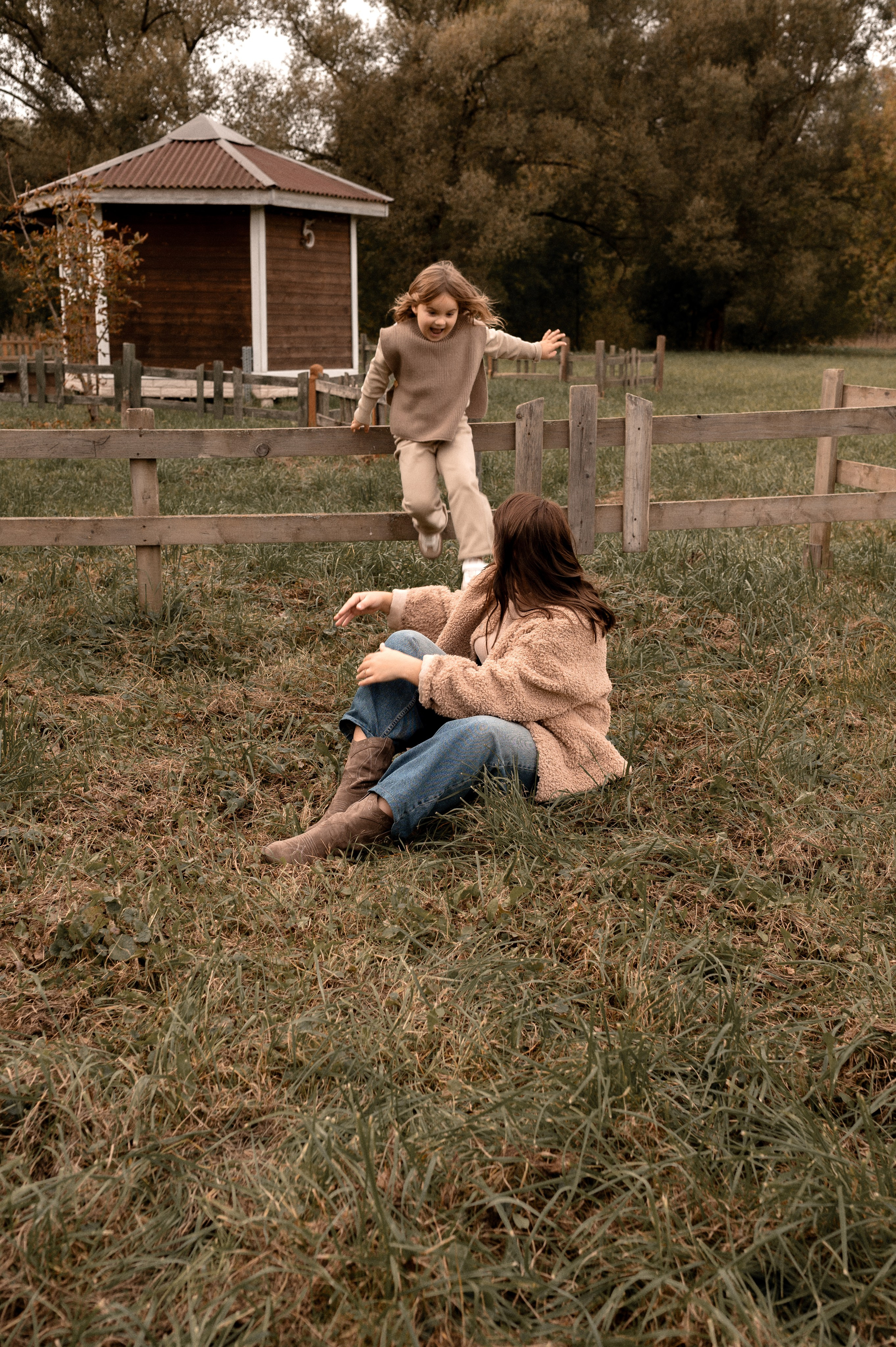 Настя и Васса. Свадебный и семейный фотограф в Серпухове Александра Дерюшева