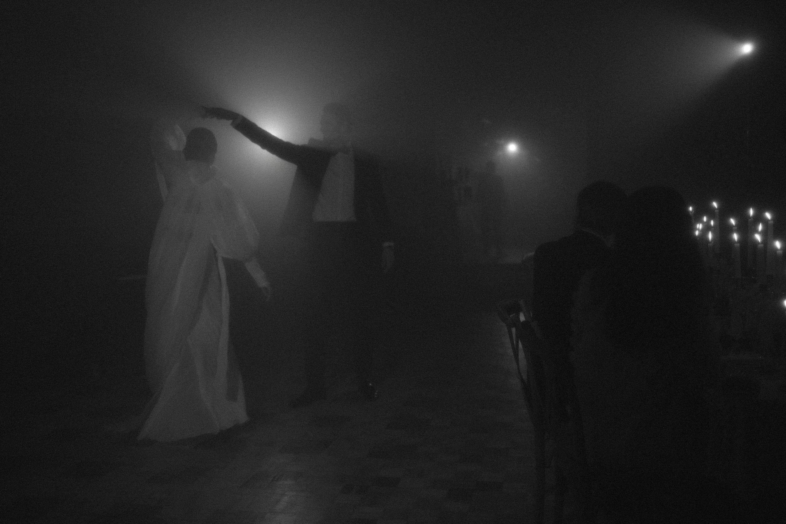 При свечах…. Свадебный фотограф в Москве