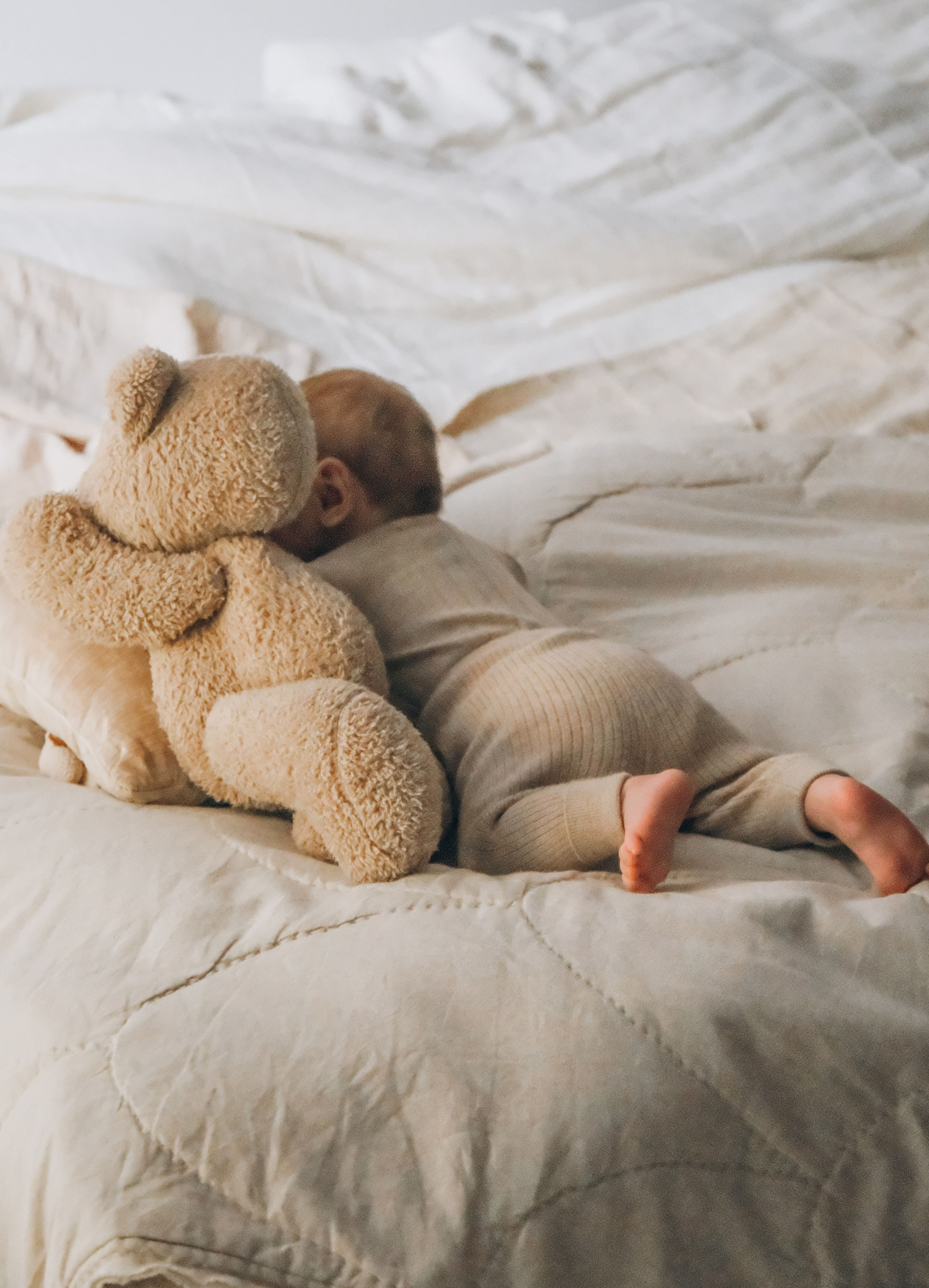 Фотосессия для малышей, домашняя фотосессия для детей. Ньюборн и детский фотограф в Москве Шигина Марина