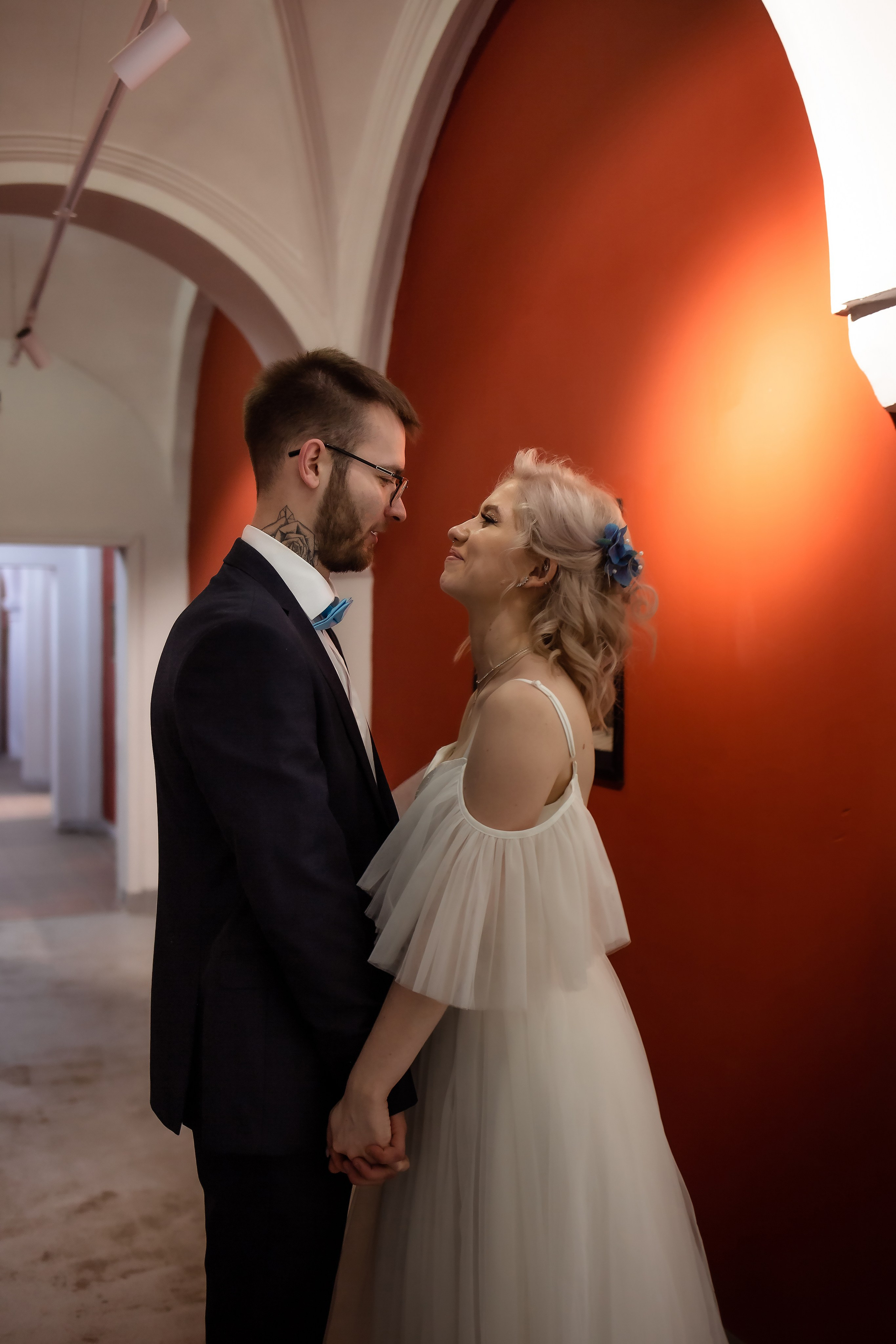 Максим и Александра. Биржевой сквер. Фотограф в Калининграде Решетникова Алина