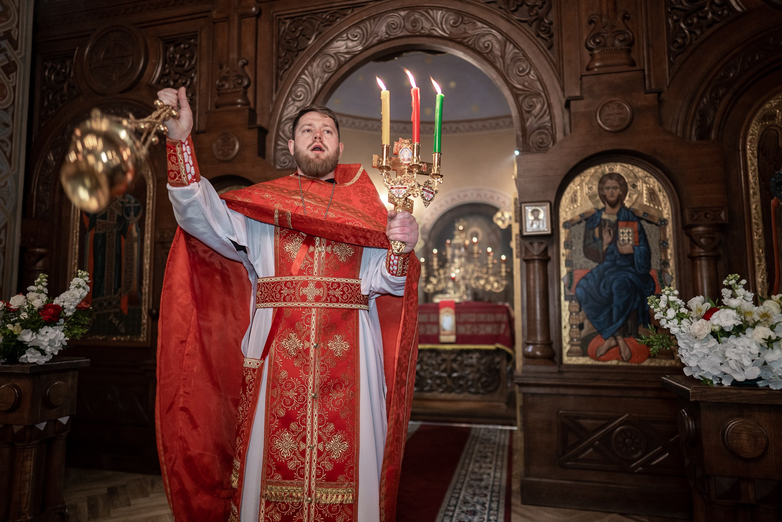 Престольный праздник в храме Воскресения Христова (Форосская церковь). Церковный фотограф Севастополь