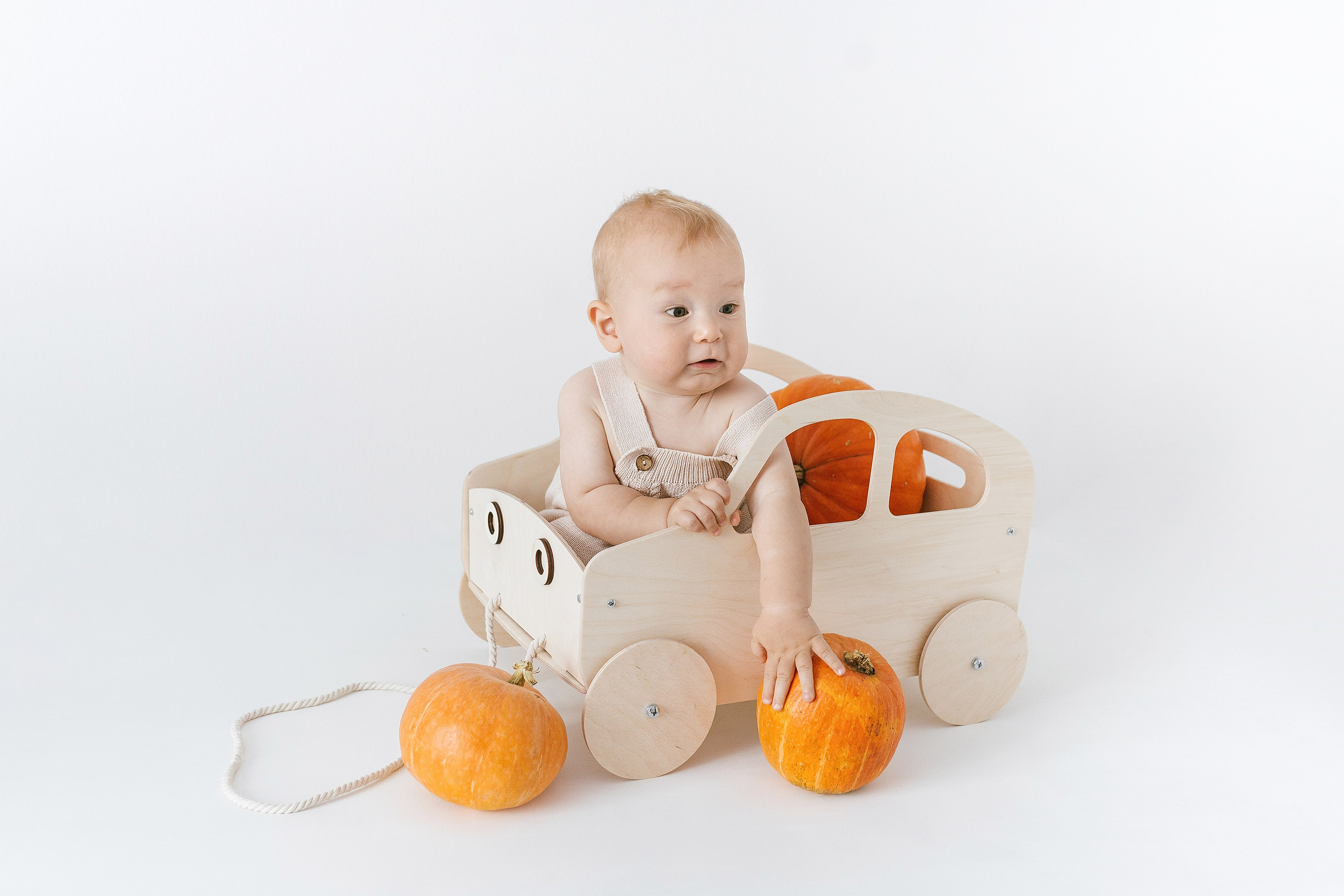 Первая фотосессия Сёмы. Семейный и женский фотограф в городе Тюмень