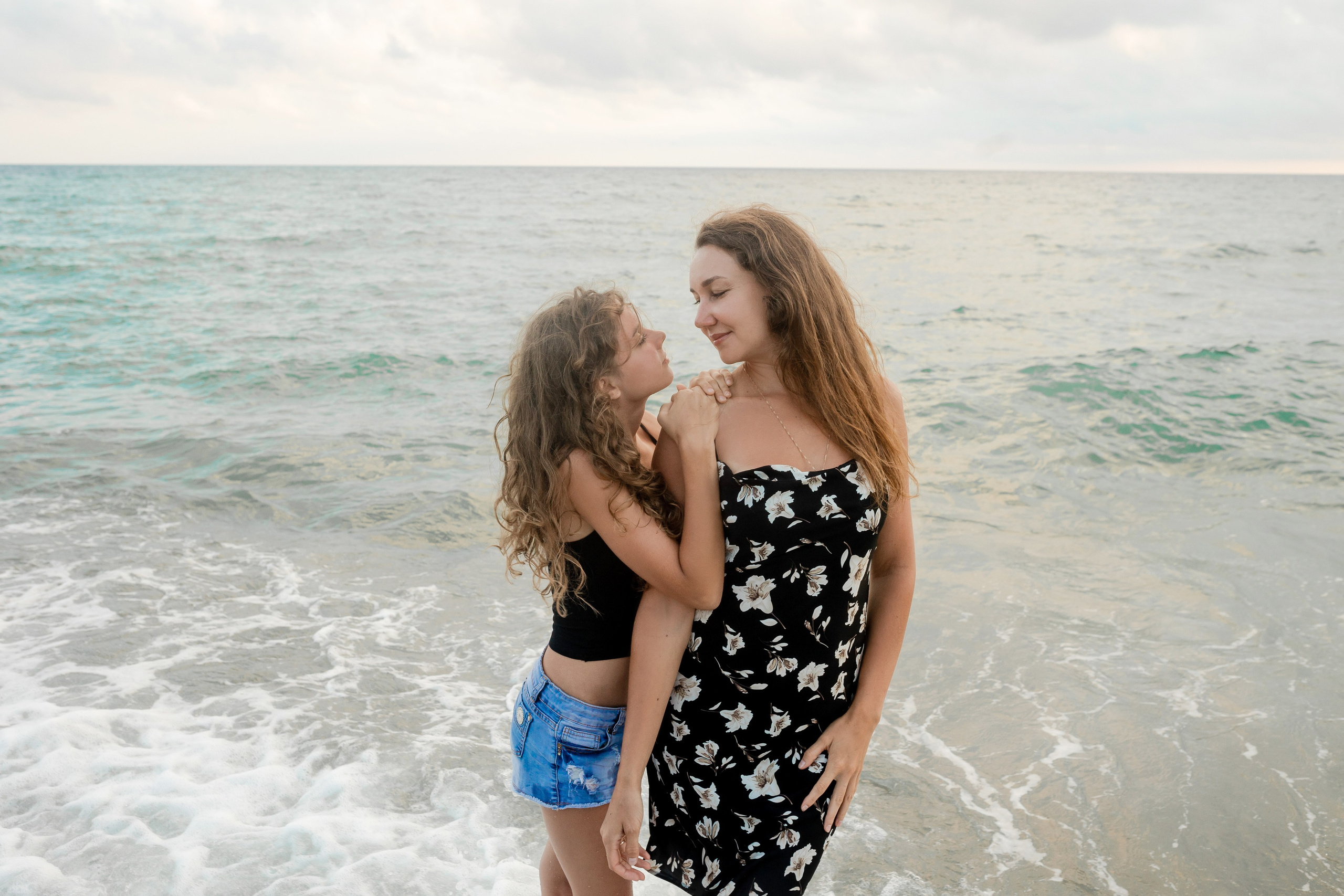 Надежда, Павел, Дима, Мария, Сергей, Настя. Фотограф в Геленджике, Архипо-Осиповке, Абрау-Дюрсо, Кринице Виктория