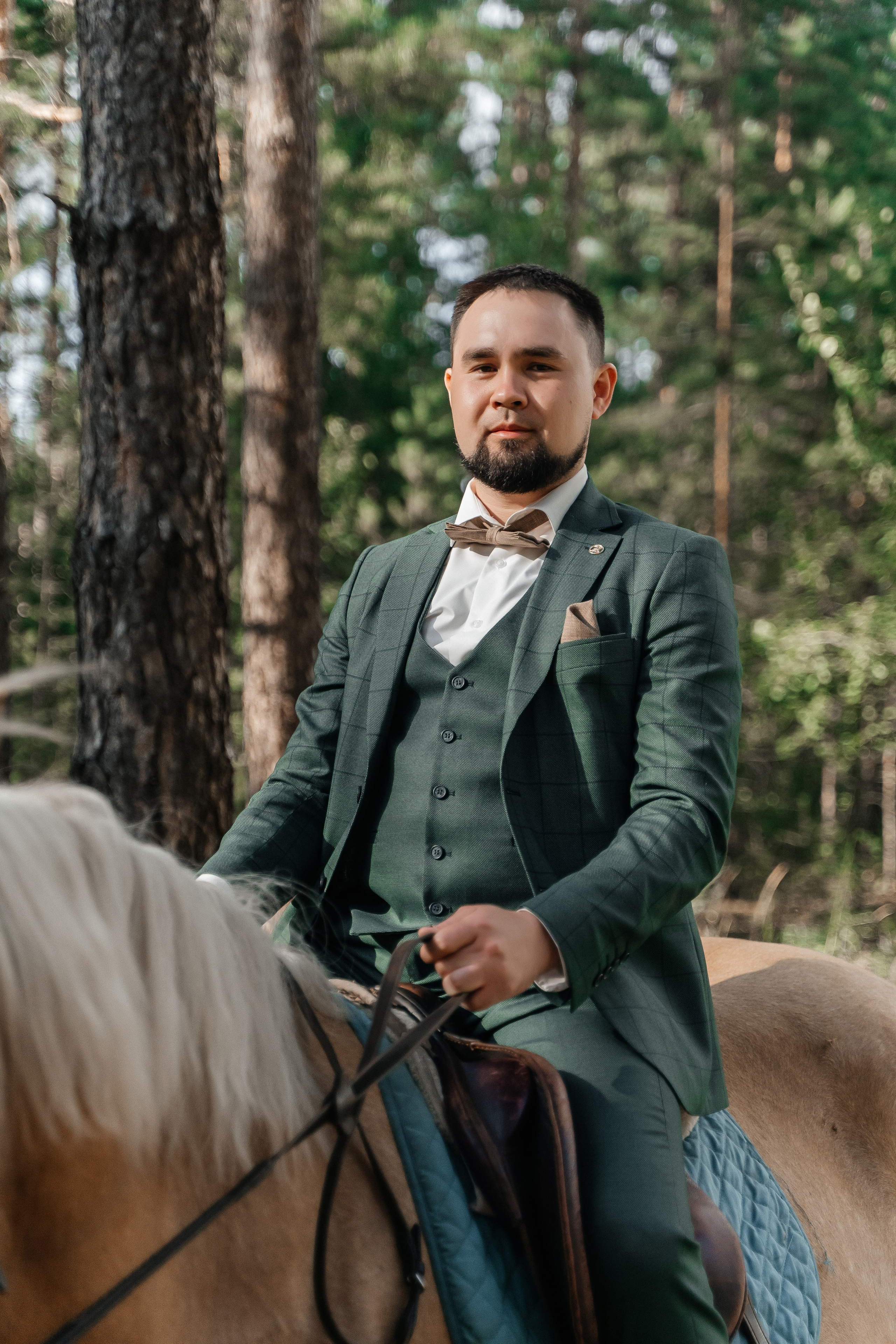 Свадебная прогулка. Свадебный фотограф видеограф Чебоксары