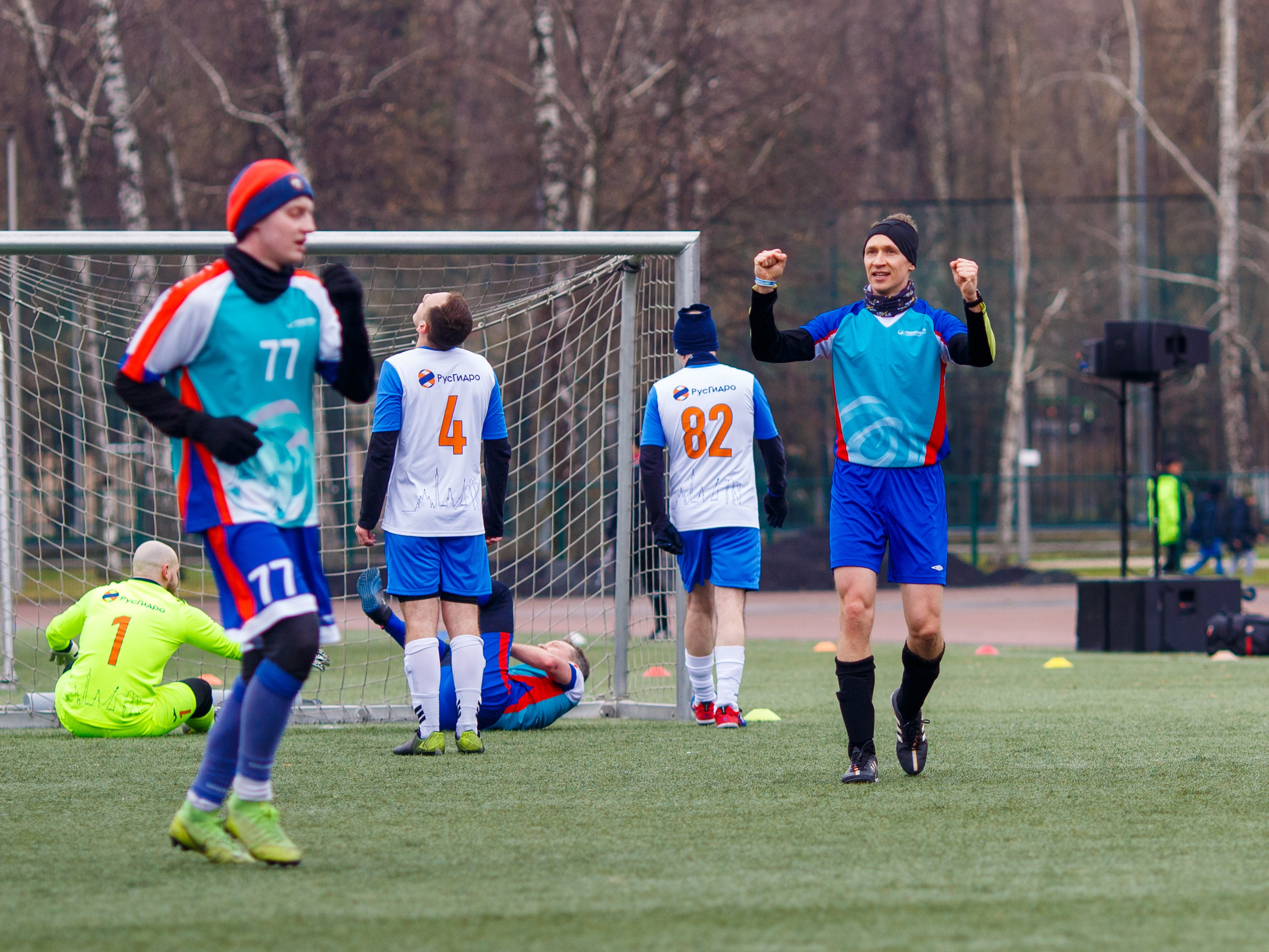 Футбольный турнир Газпром Энергохолдинг. Репортажный фотограф Борис Геер
