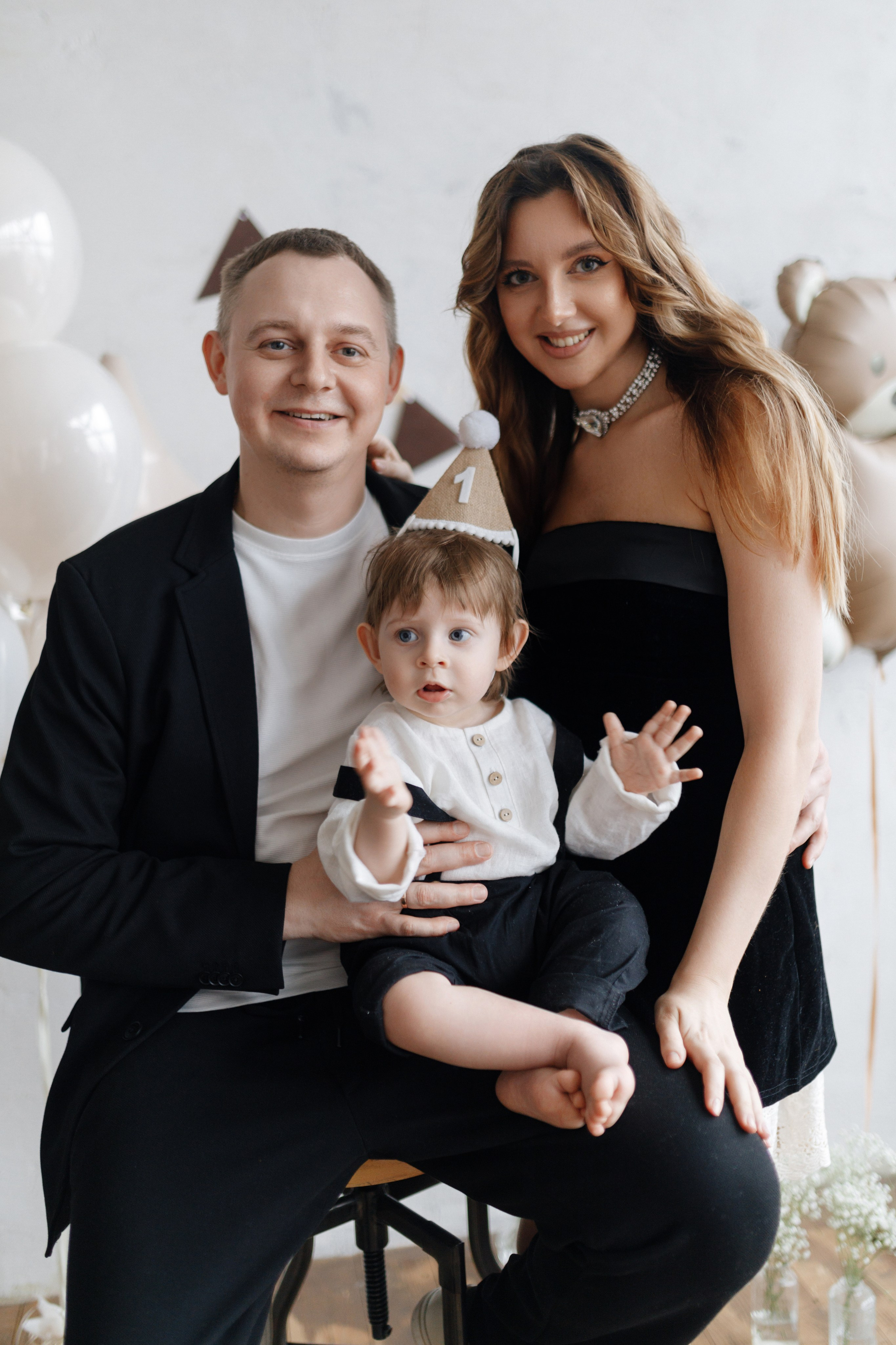 Арсению Годик. Главная