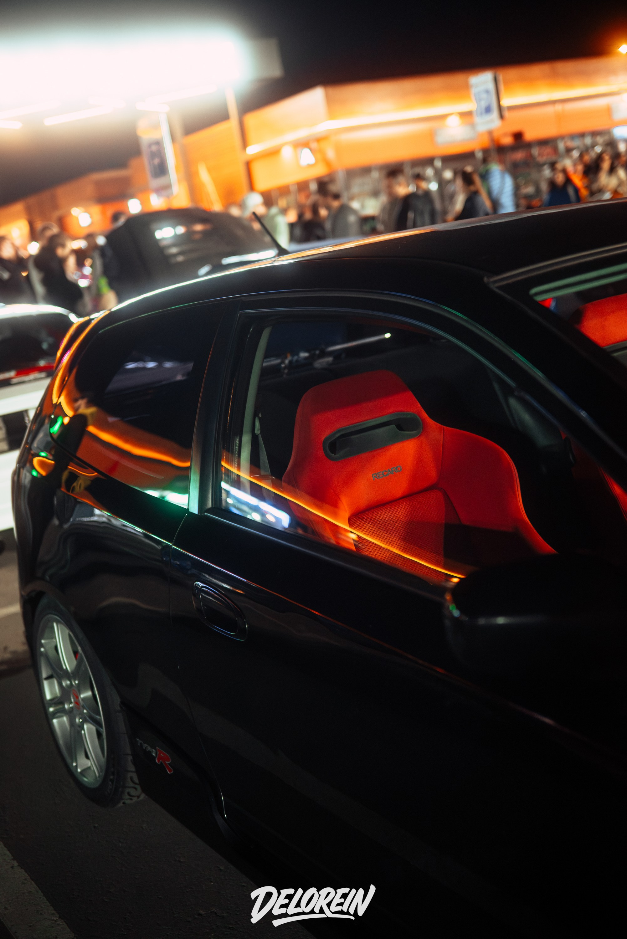 Downfly 13 августа 2025. DeLorein