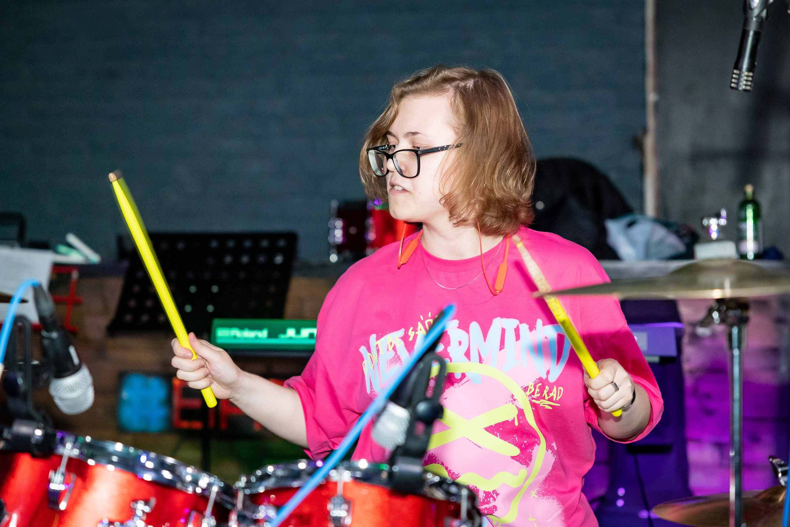 Концерт «Не Школа Барабанов» в Клубе «SOVA». Фотограф Владимир Охрименко