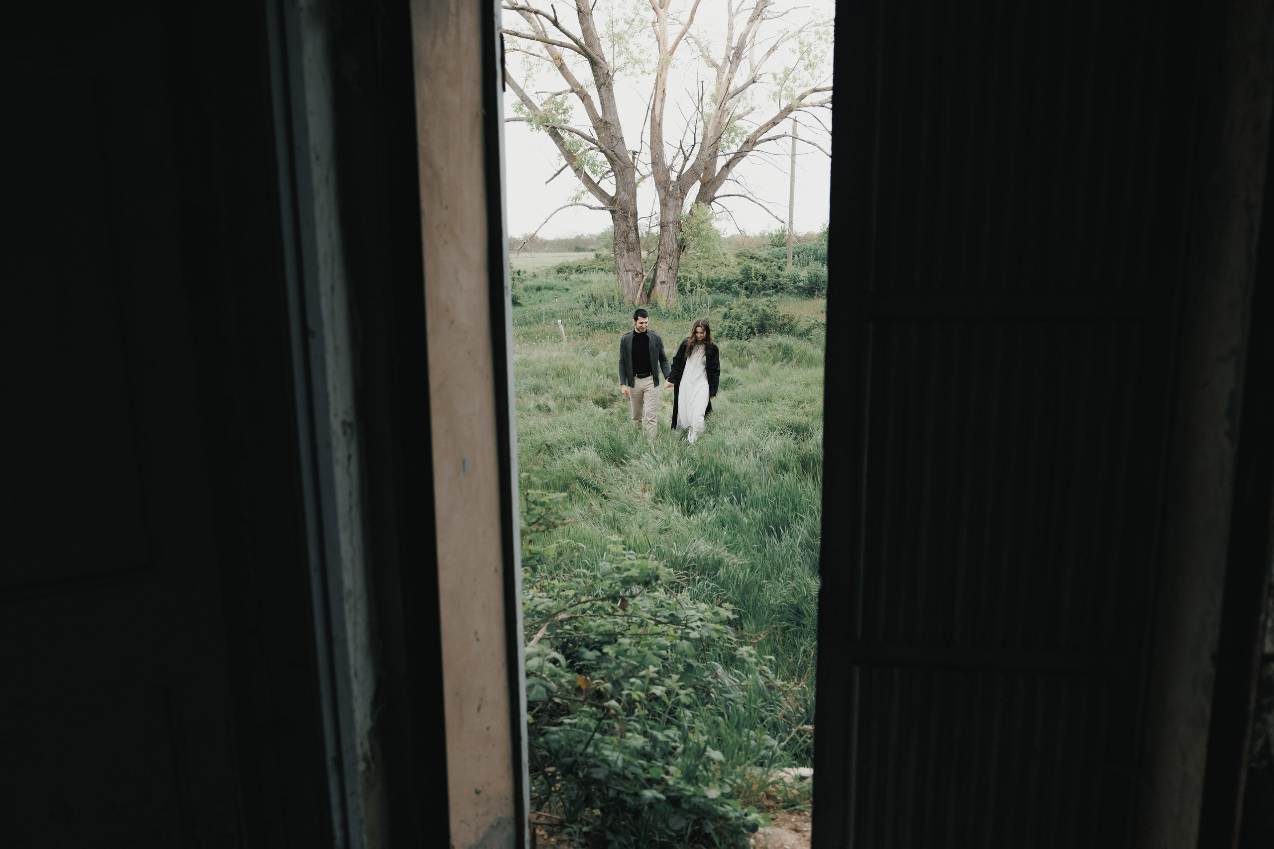 Саид, Лаура, дороги, море, трава, пёс и барашки. Свадебный фотограф в Махачкале Джалил Мамаев