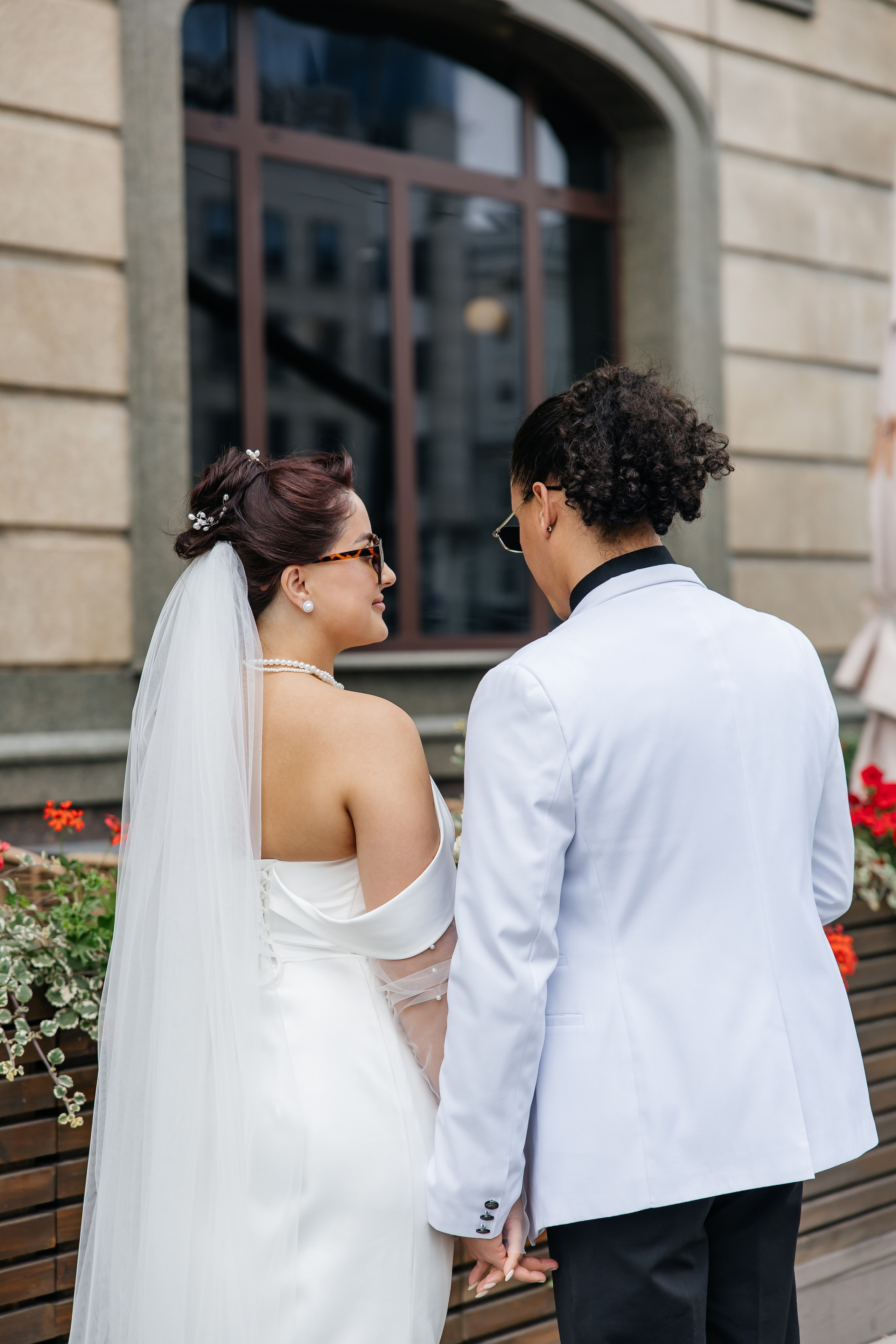 Сборы, прогулка, роспись. Фотограф, видеограф на свадьбу в Москве Никита Назаров